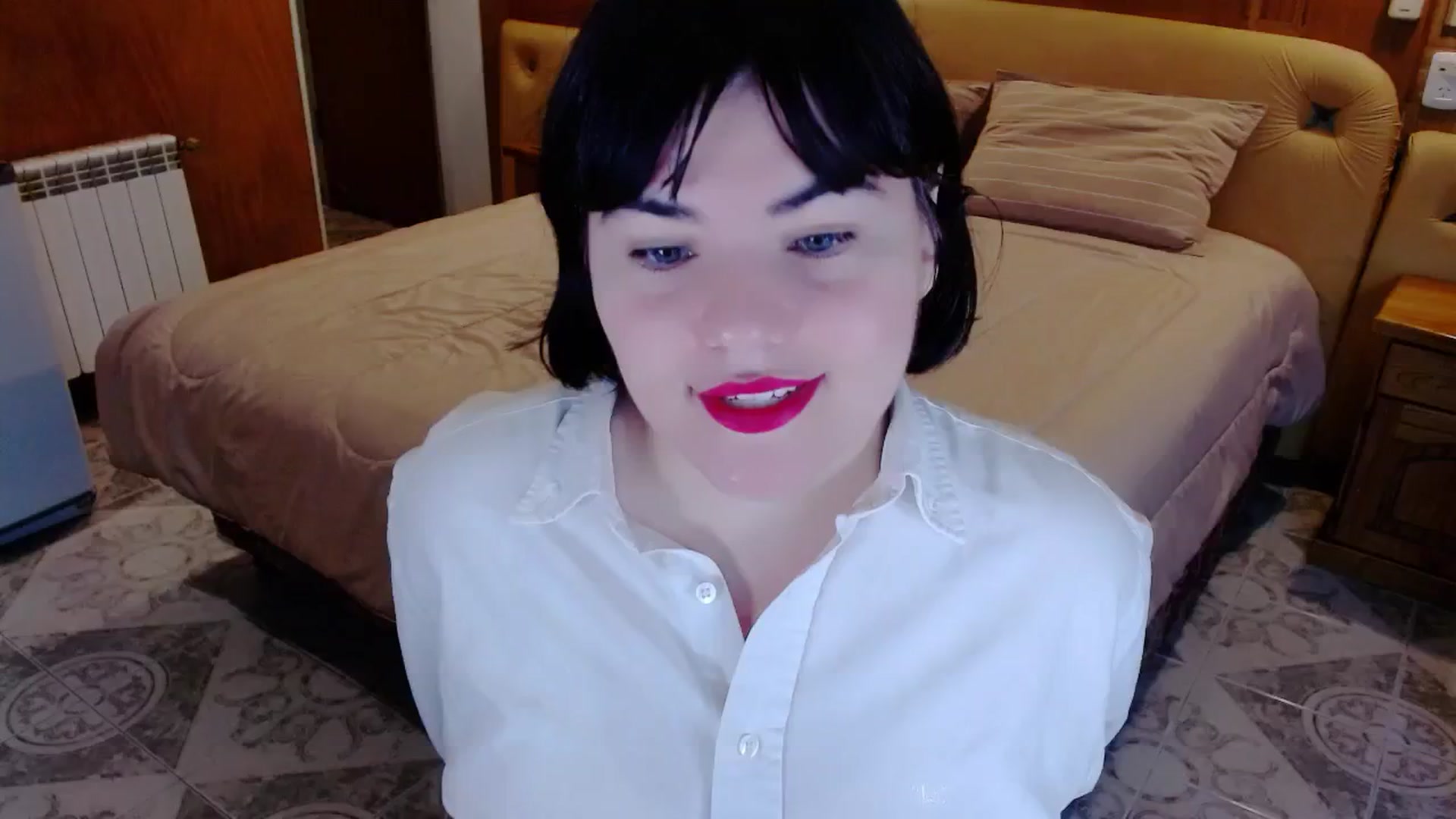 Gallery image thumbnail from SomeoneReal's myfreecams stream on, 05/27/2024, 17:24 image 11 of 20