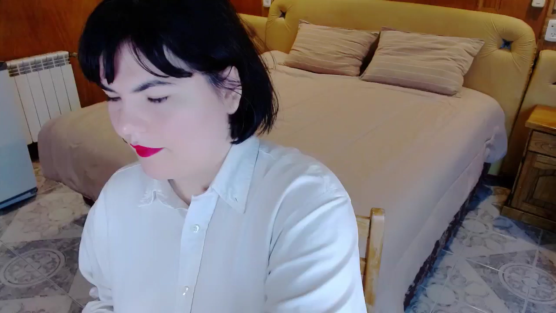 Gallery image thumbnail from SomeoneReal's myfreecams stream on, 05/27/2024, 17:24 image 1 of 20