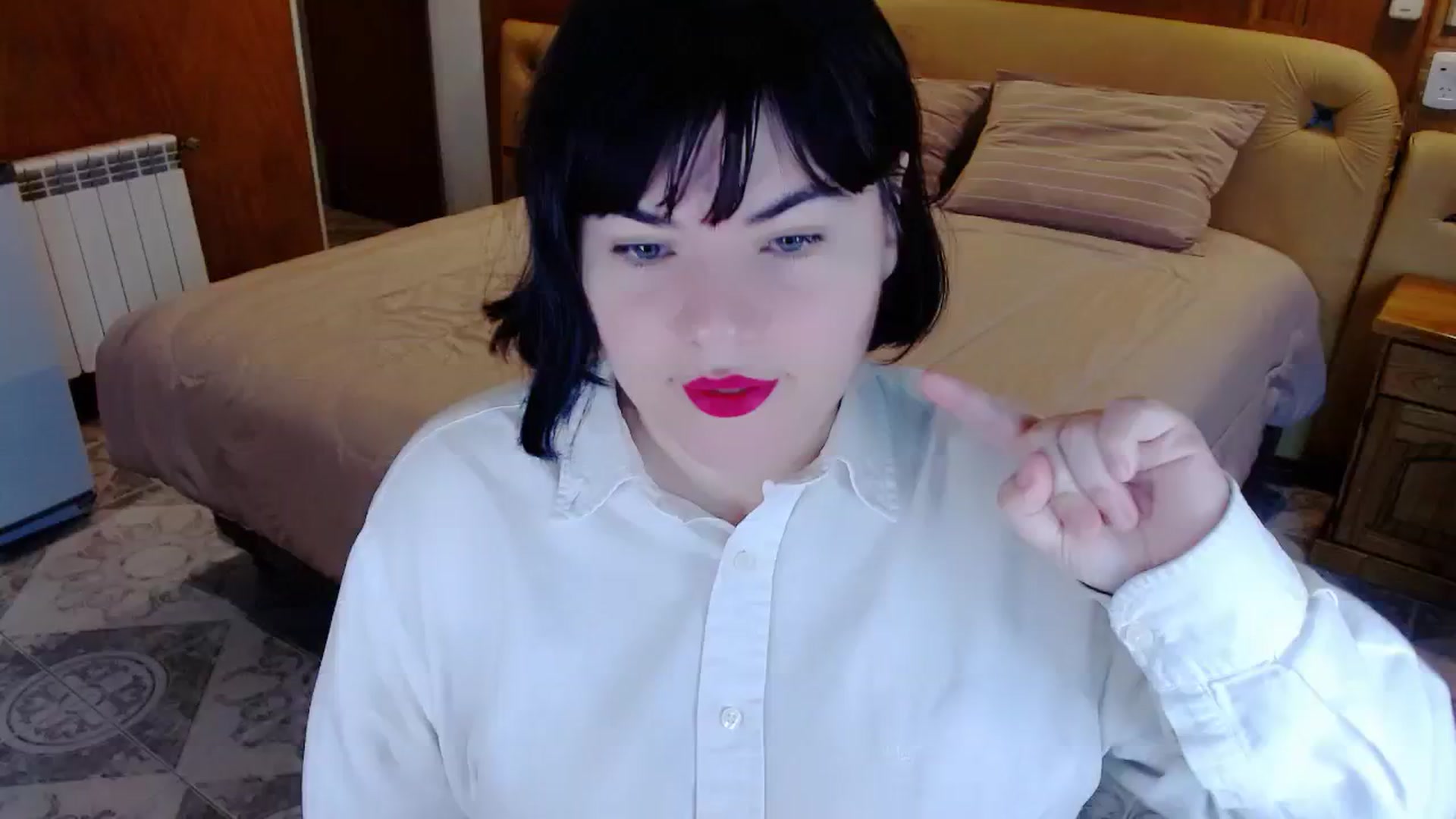 Gallery image thumbnail from SomeoneReal's myfreecams stream on, 05/27/2024, 17:24 image 6 of 20