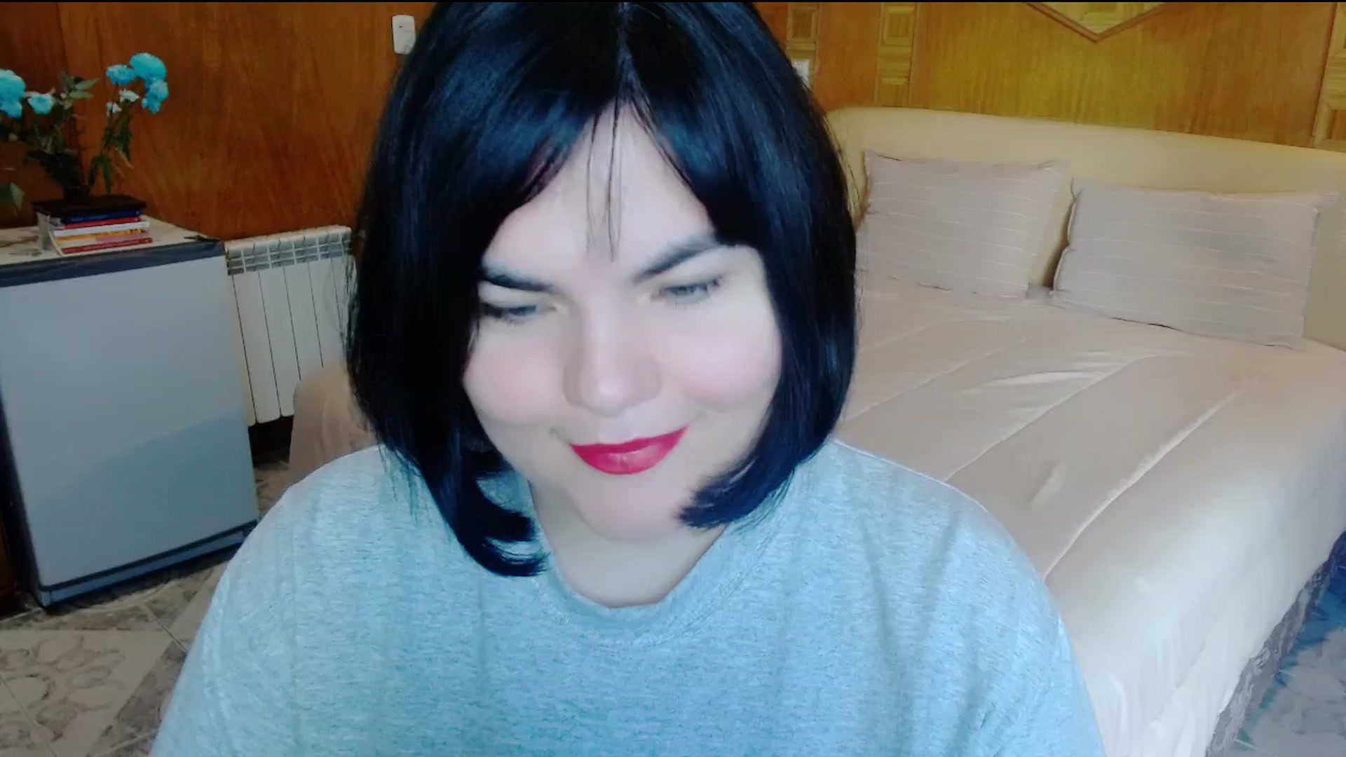 Gallery image thumbnail from SomeoneReal's myfreecams stream on, 06/01/2024, 16:38 image 2 of 20