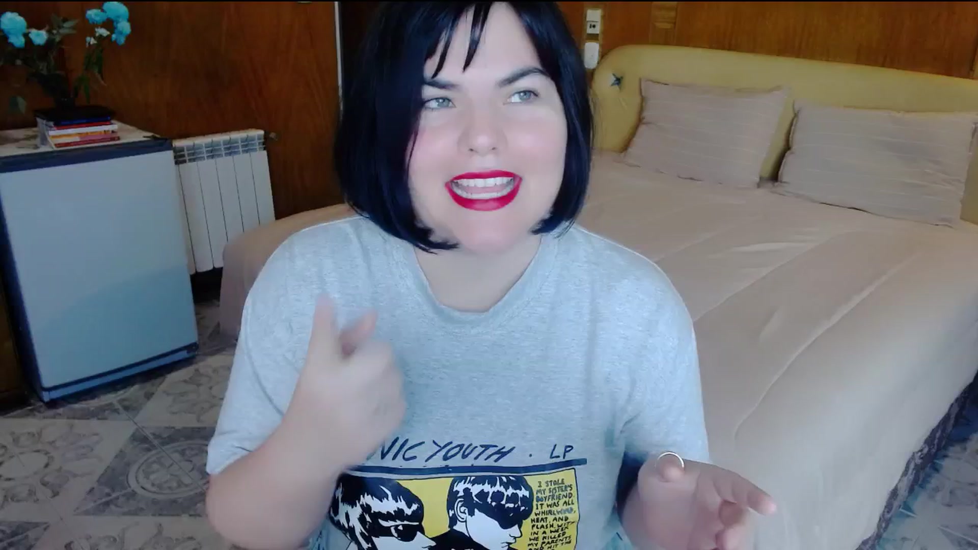 Gallery image thumbnail from SomeoneReal's myfreecams stream on, 06/01/2024, 16:38 image 12 of 20
