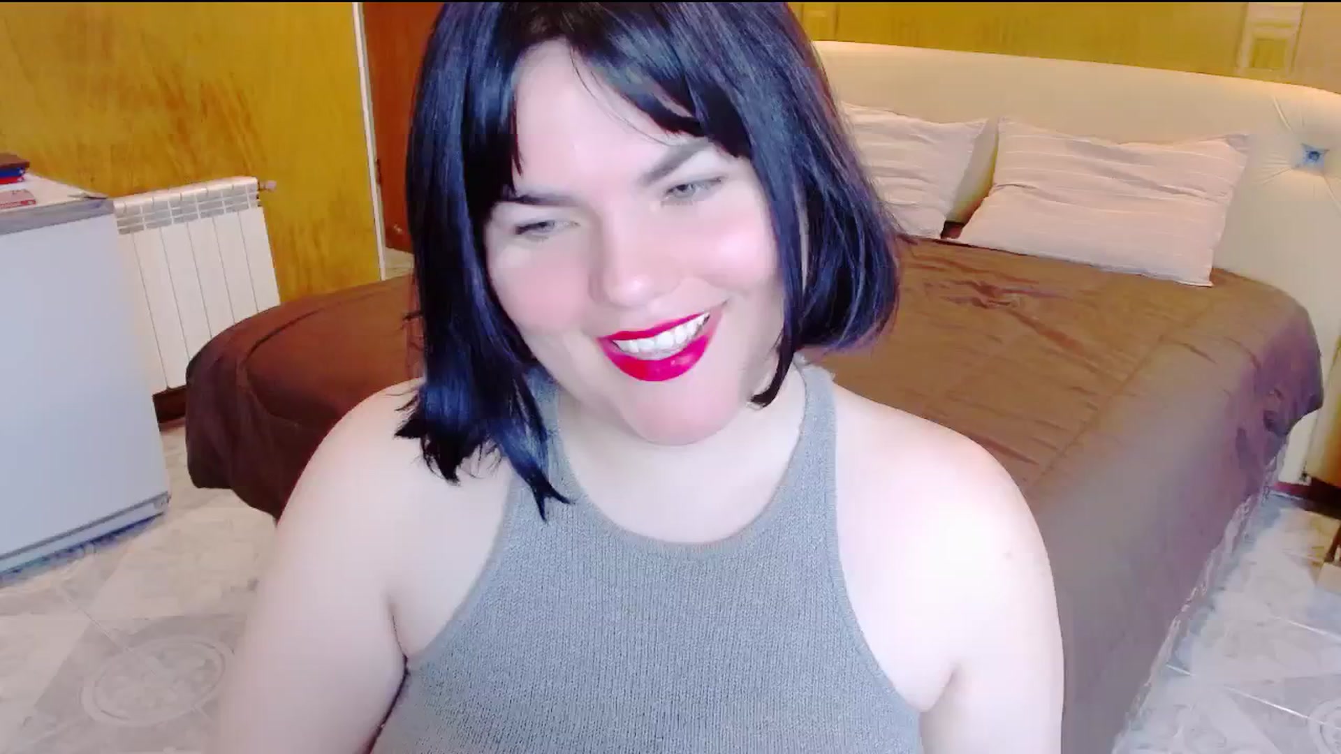 Gallery image thumbnail from SomeoneReal's myfreecams stream on, 06/11/2024, 17:52 image 12 of 20