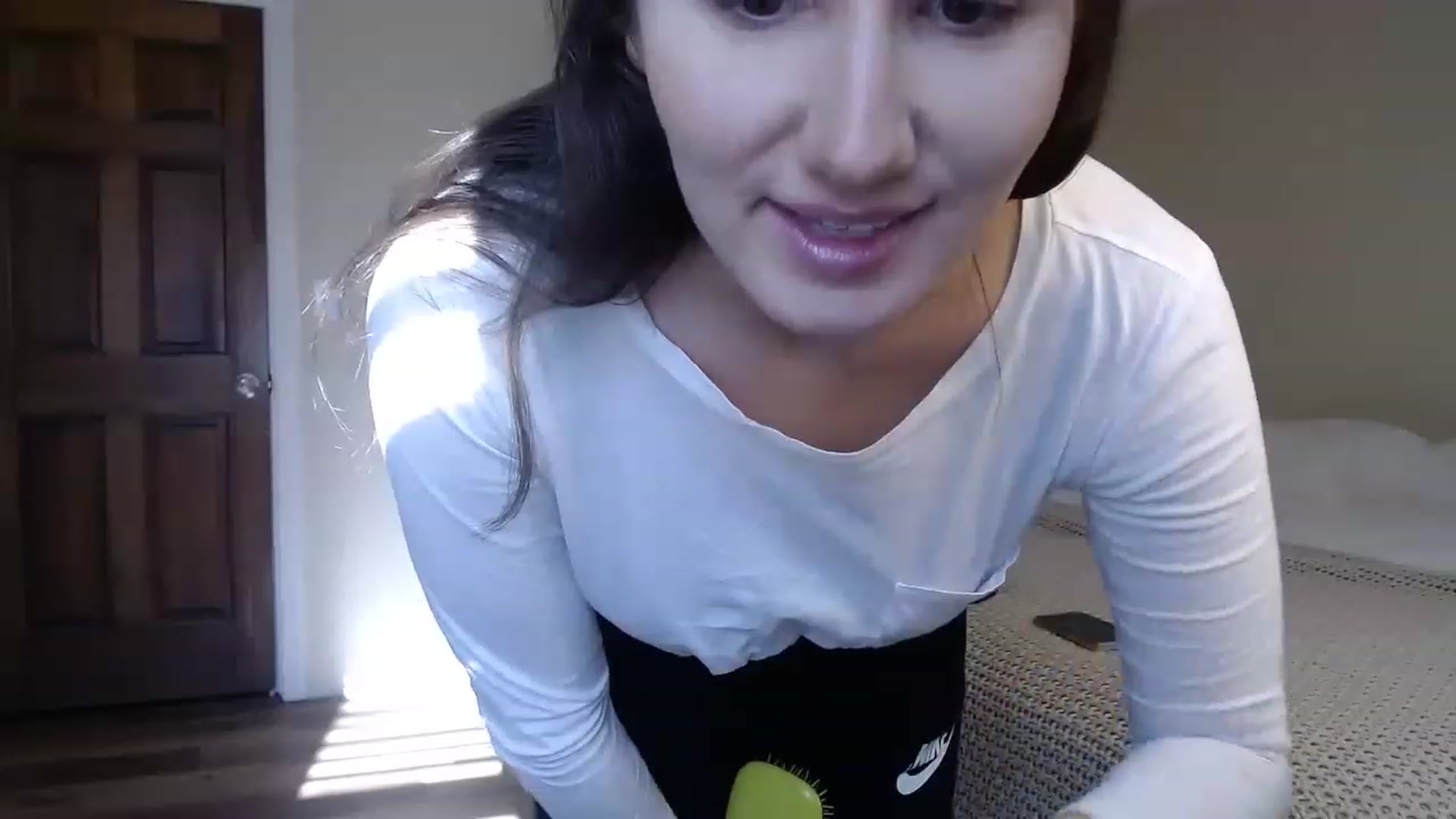 Gallery image thumbnail from SommerMoon's myfreecams stream on, 11/26/2022, 17:56 image 14 of 20