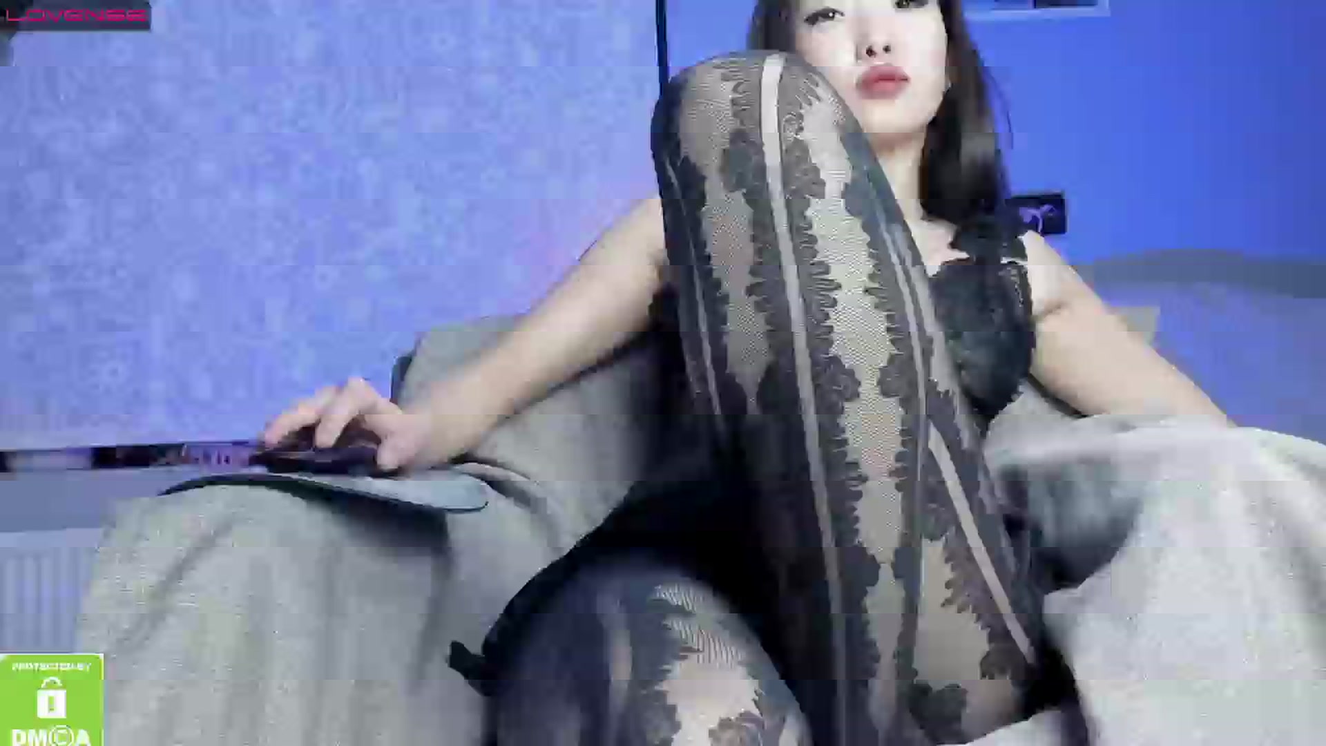 Gallery image thumbnail from SonMi's myfreecams stream on, 03/07/2024, 24:26 image 20 of 20