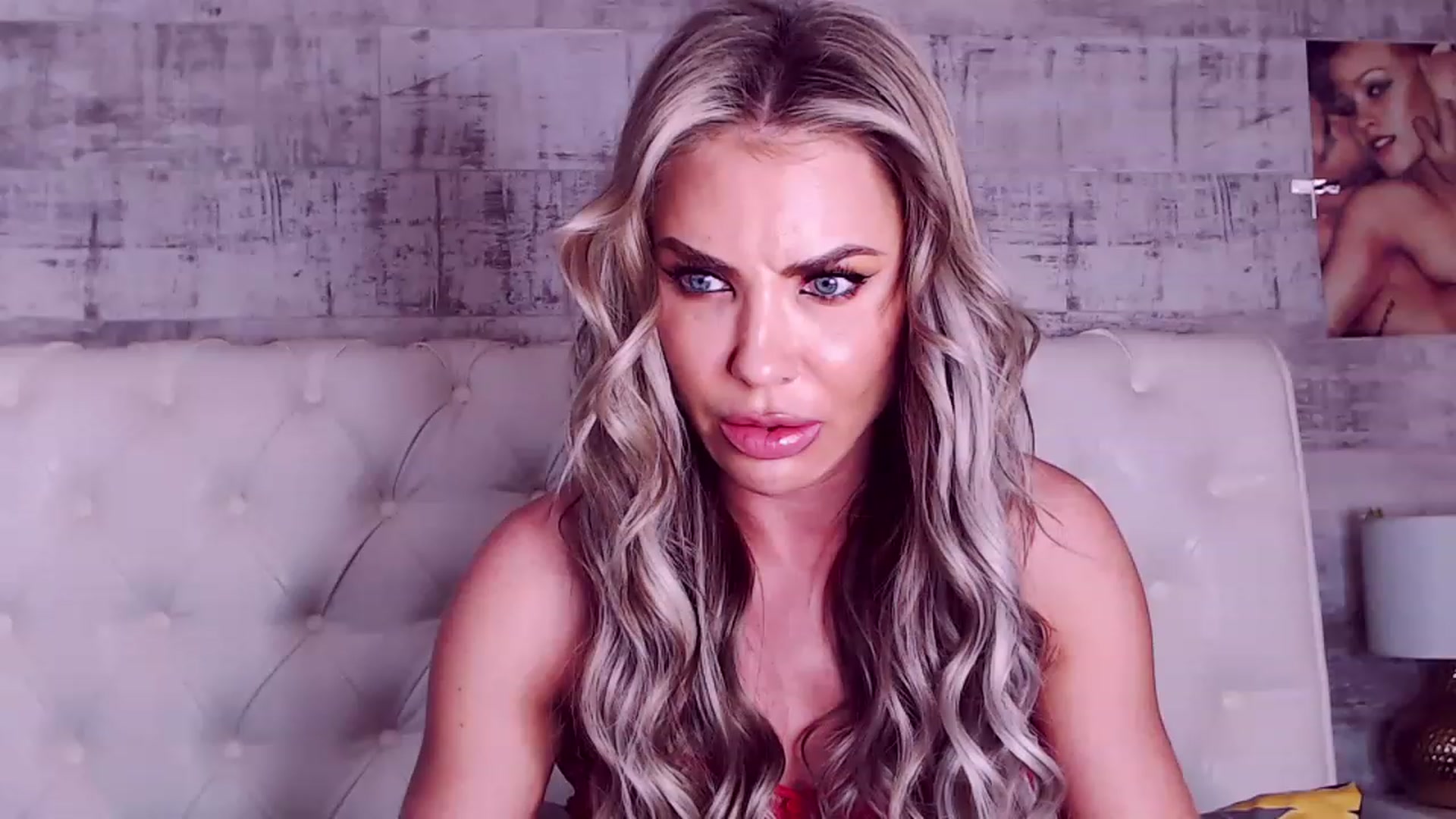 Gallery image thumbnail from Sona_Bambina's myfreecams stream on, 12/02/2022, 06:54 image 2 of 20