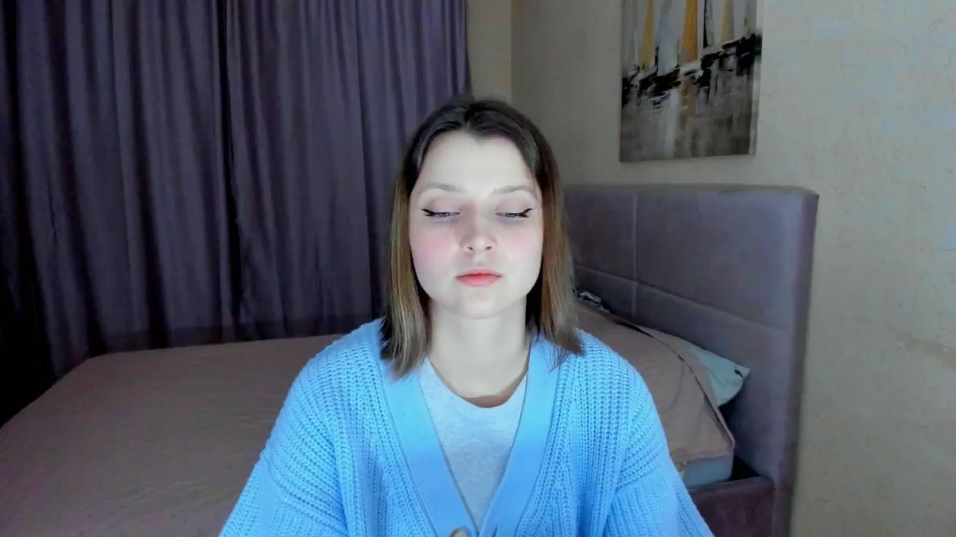 Gallery image thumbnail from SoniNex's myfreecams stream on, 12/25/2025, 18:03 image 7 of 20