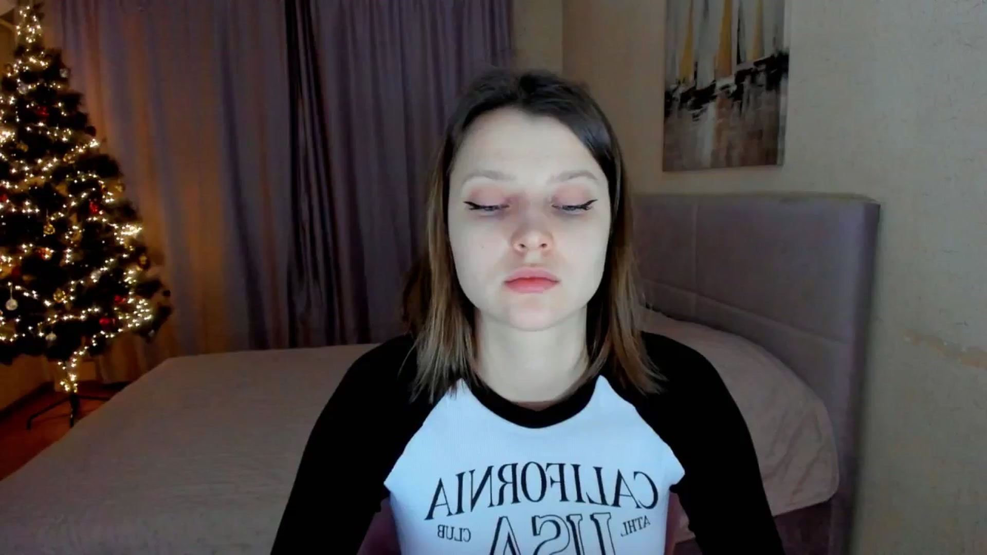 Gallery image thumbnail from SoniNex's myfreecams stream on, 12/26/2025, 16:45 image 18 of 20