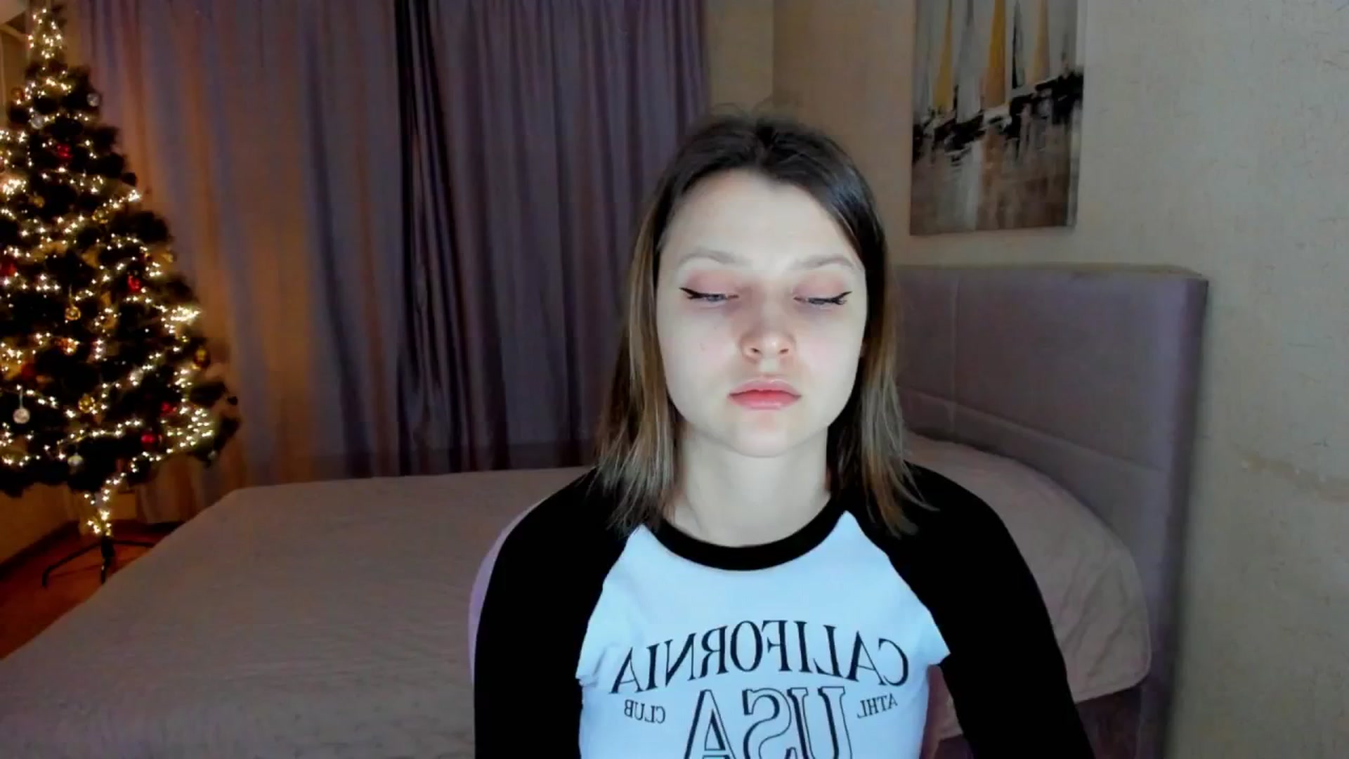 Gallery image thumbnail from SoniNex's myfreecams stream on, 12/26/2025, 16:45 image 5 of 20
