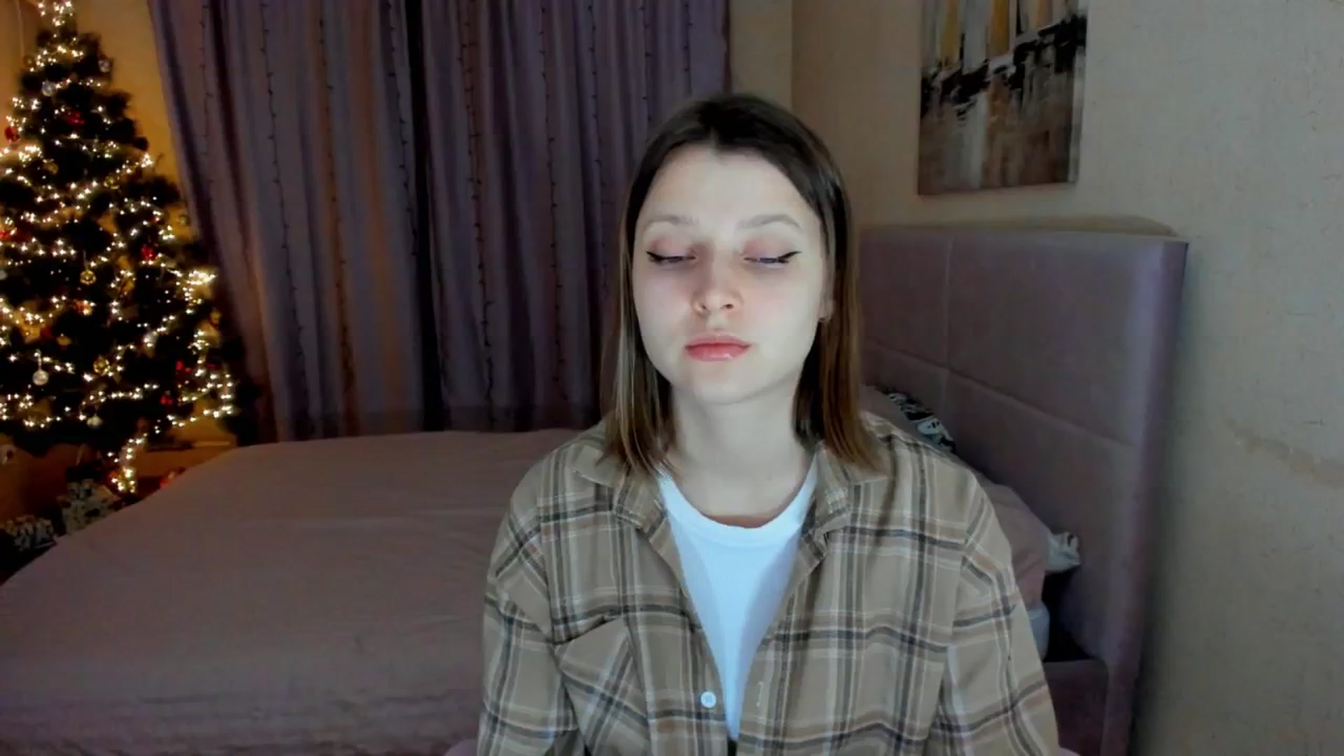 Gallery image thumbnail from SoniNex's myfreecams stream on, 12/31/2025, 17:59 image 11 of 20