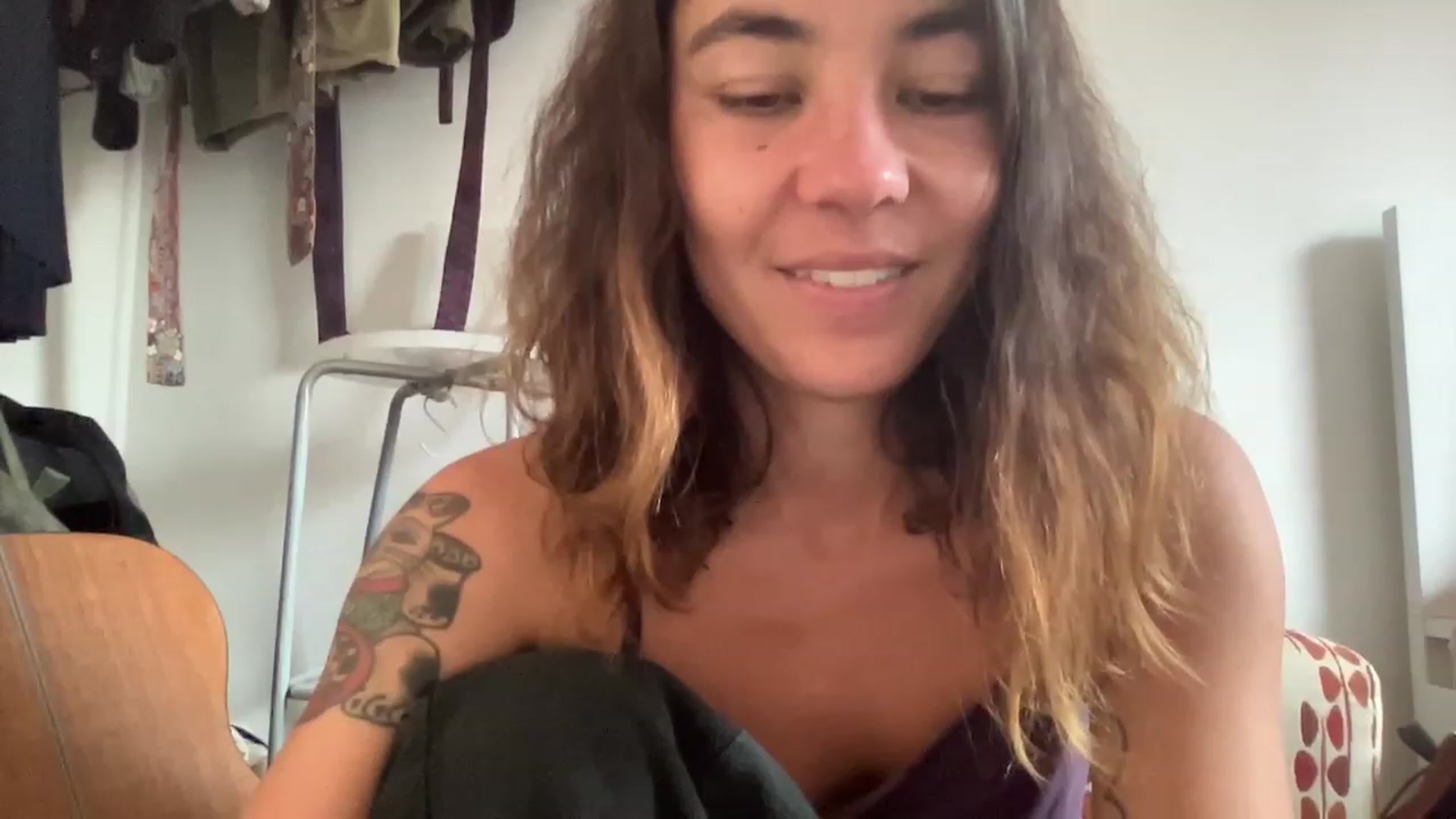 Gallery image thumbnail from Sonisymbal's myfreecams stream on, 01/05/2023, 04:29 image 17 of 20