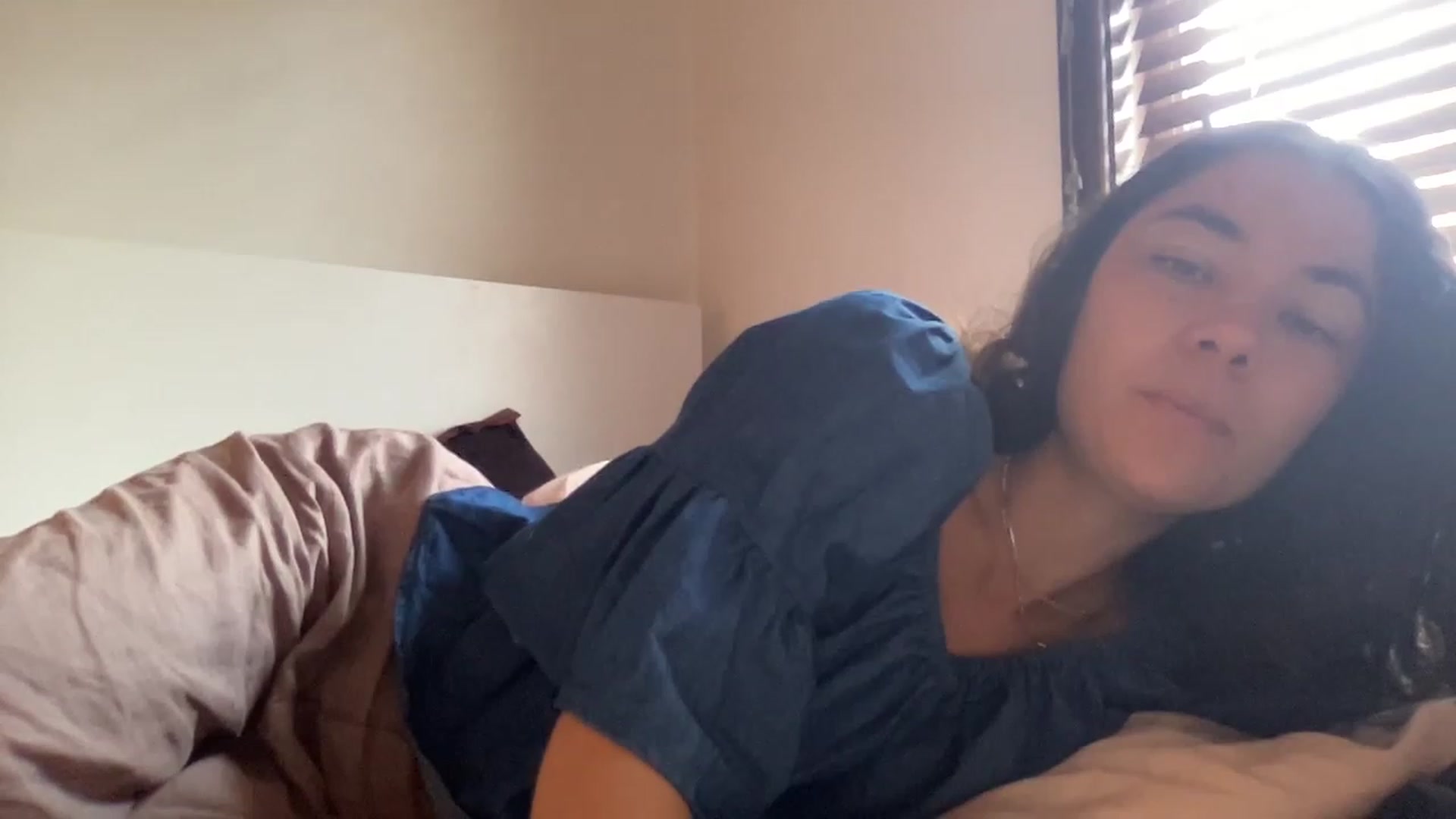 Gallery image thumbnail from Sonisymbal's myfreecams stream on, 04/19/2023, 02:47 image 16 of 20