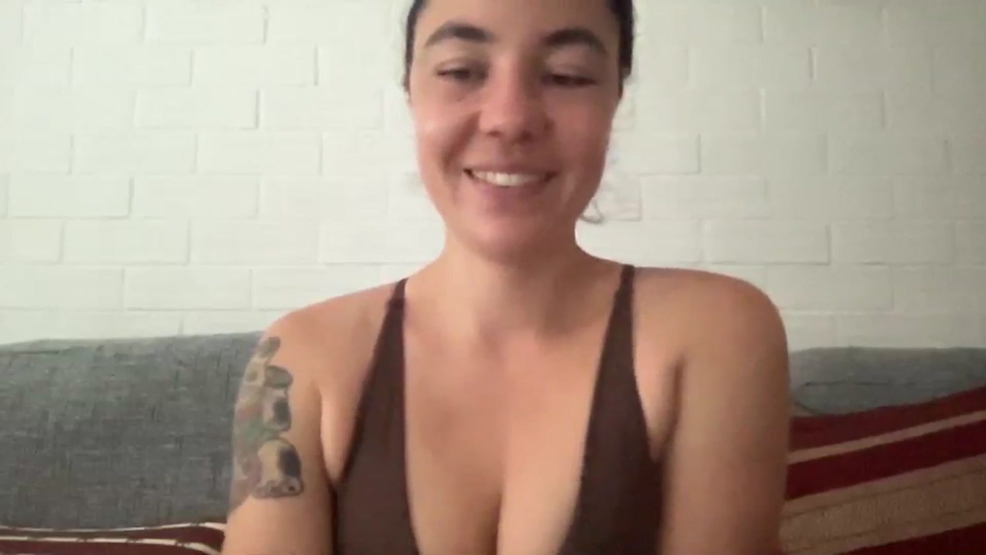 Gallery image thumbnail from Sonisymbal's myfreecams stream on, 01/18/2024, 02:18 image 13 of 20