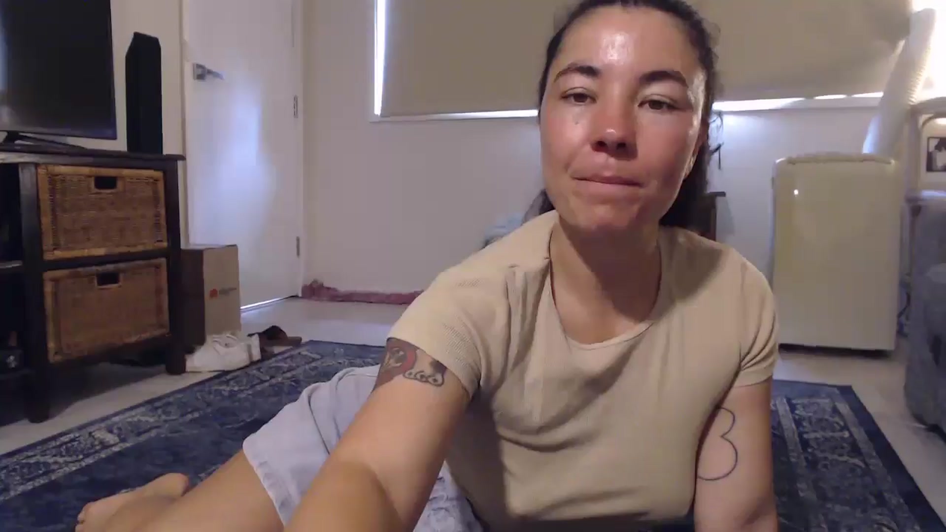 Gallery image thumbnail from Sonisymbal's myfreecams stream on, 11/28/2024, 03:49 image 11 of 20