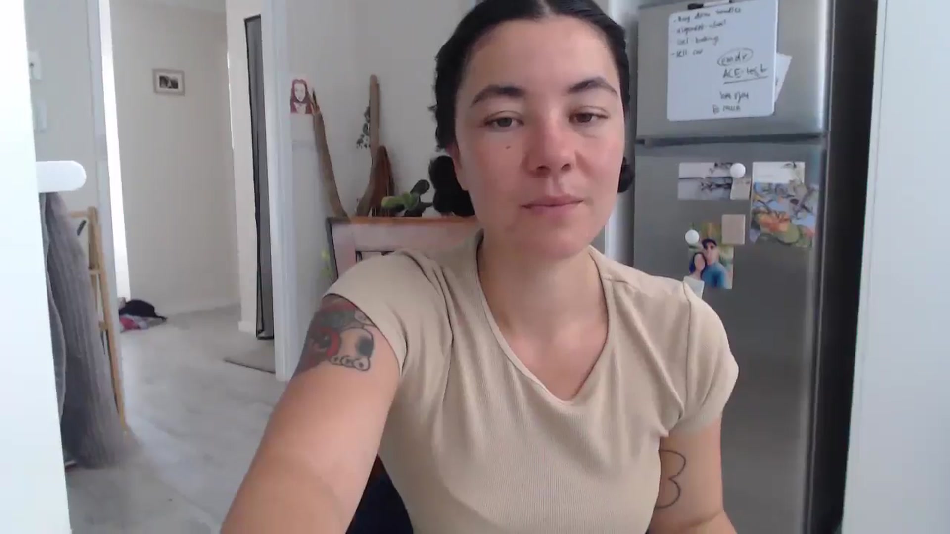 Gallery image thumbnail from Sonisymbal's myfreecams stream on, 02/23/2025, 01:00 image 17 of 20