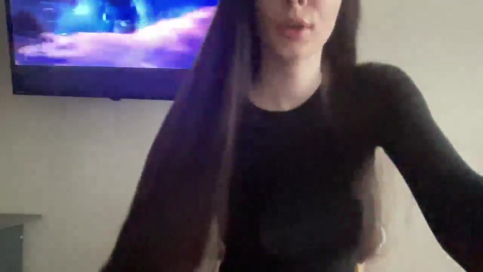 Gallery image thumbnail from SonyaBlu's myfreecams stream on, 04/20/2025, 06:59 image 5 of 20