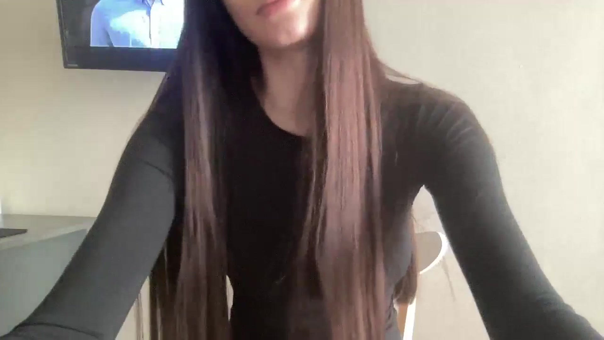 Gallery image thumbnail from SonyaBlu's myfreecams stream on, 04/20/2025, 09:40 image 16 of 20