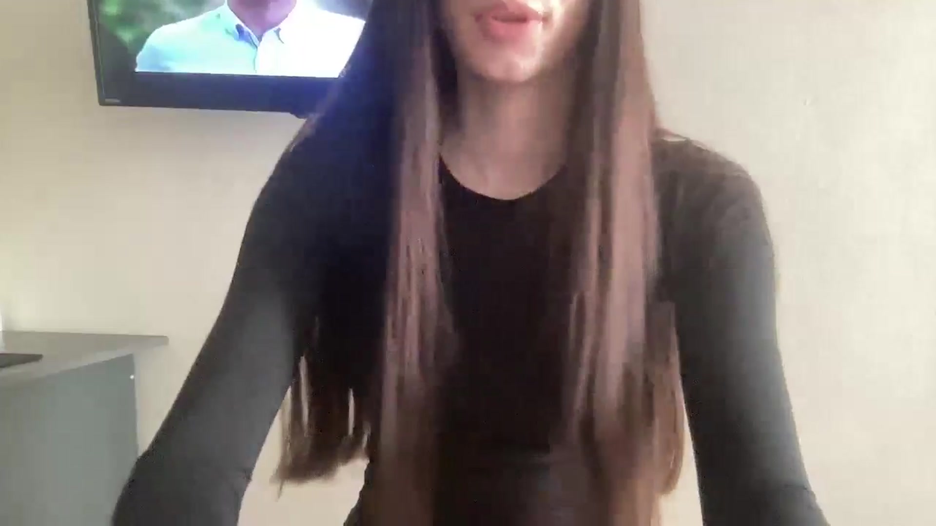 Gallery image thumbnail from SonyaBlu's myfreecams stream on, 04/20/2025, 09:40 image 17 of 20