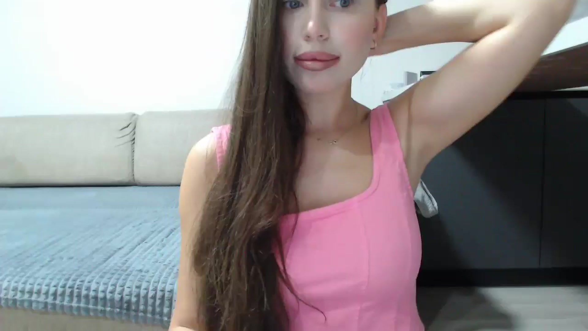 Gallery image thumbnail from SonyaCute's myfreecams stream on, 09/09/2025, 04:20 image 1 of 20