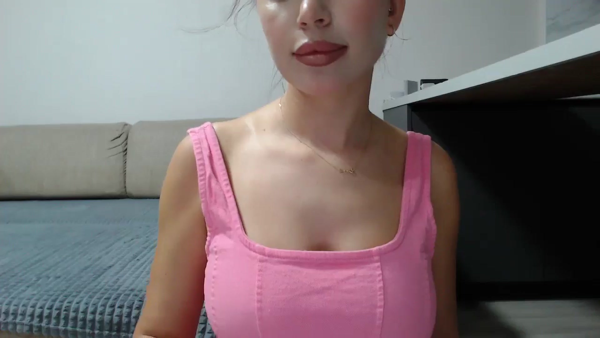 Gallery image thumbnail from SonyaCute's myfreecams stream on, 09/09/2025, 04:20 image 9 of 20