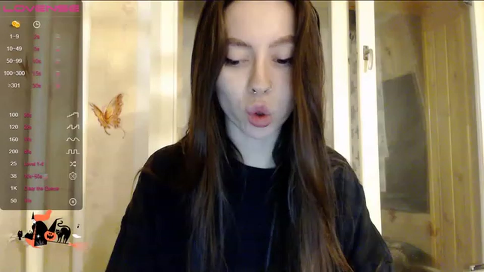 Gallery image thumbnail from SonyaKotik's myfreecams stream on, 12/06/2022, 20:28 image 12 of 20