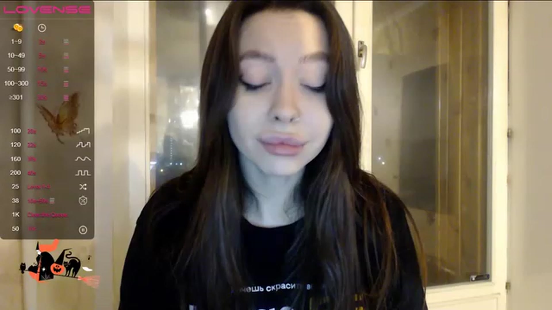 Gallery image thumbnail from SonyaKotik's myfreecams stream on, 12/10/2022, 18:52 image 14 of 20