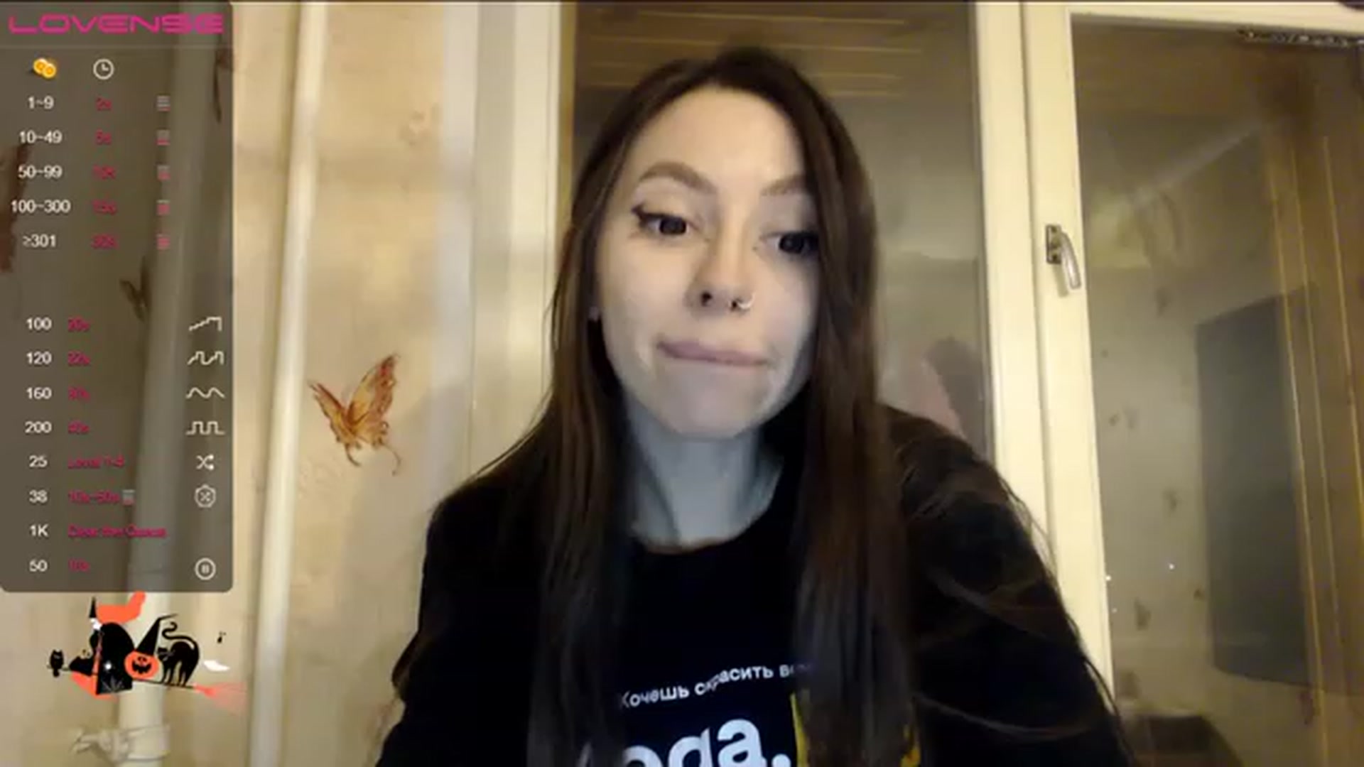 Gallery image thumbnail from SonyaKotik's myfreecams stream on, 12/11/2022, 20:17 image 16 of 20