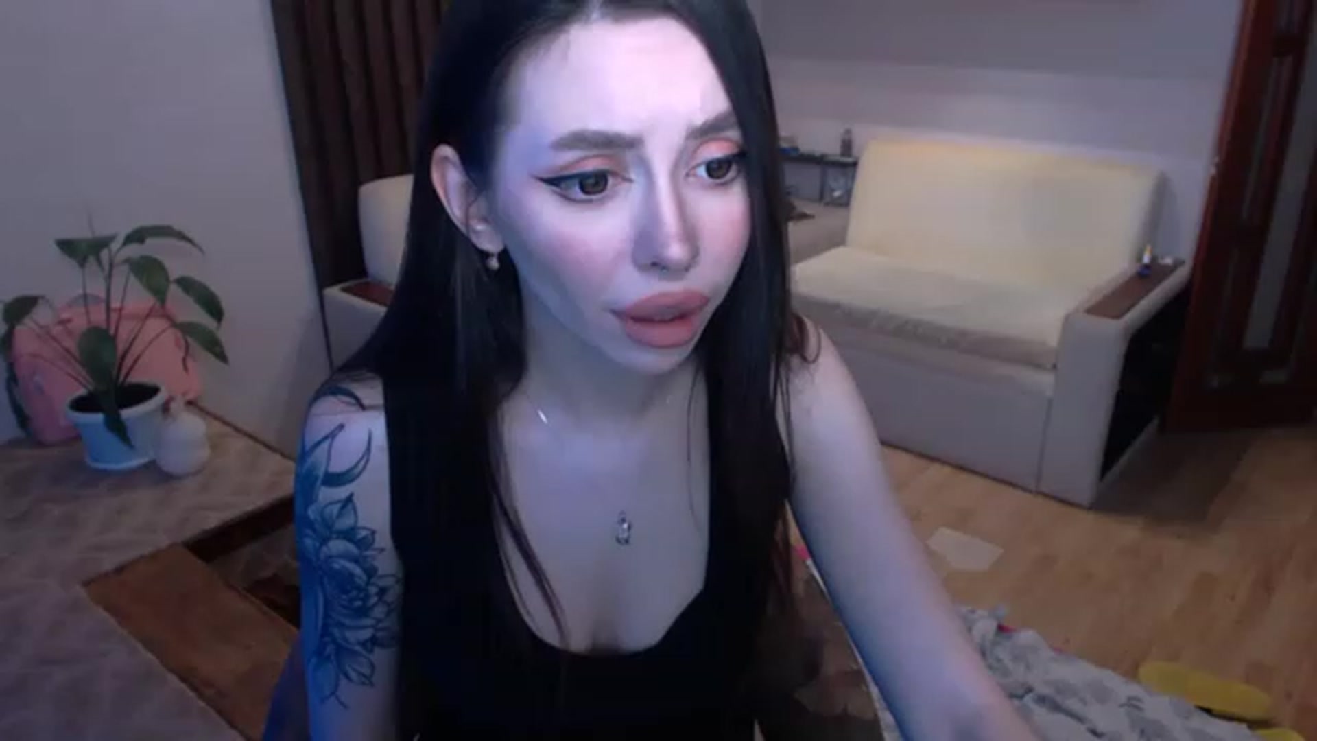 Gallery image thumbnail from SonyaKotik's myfreecams stream on, 01/19/2023, 17:08 image 20 of 20