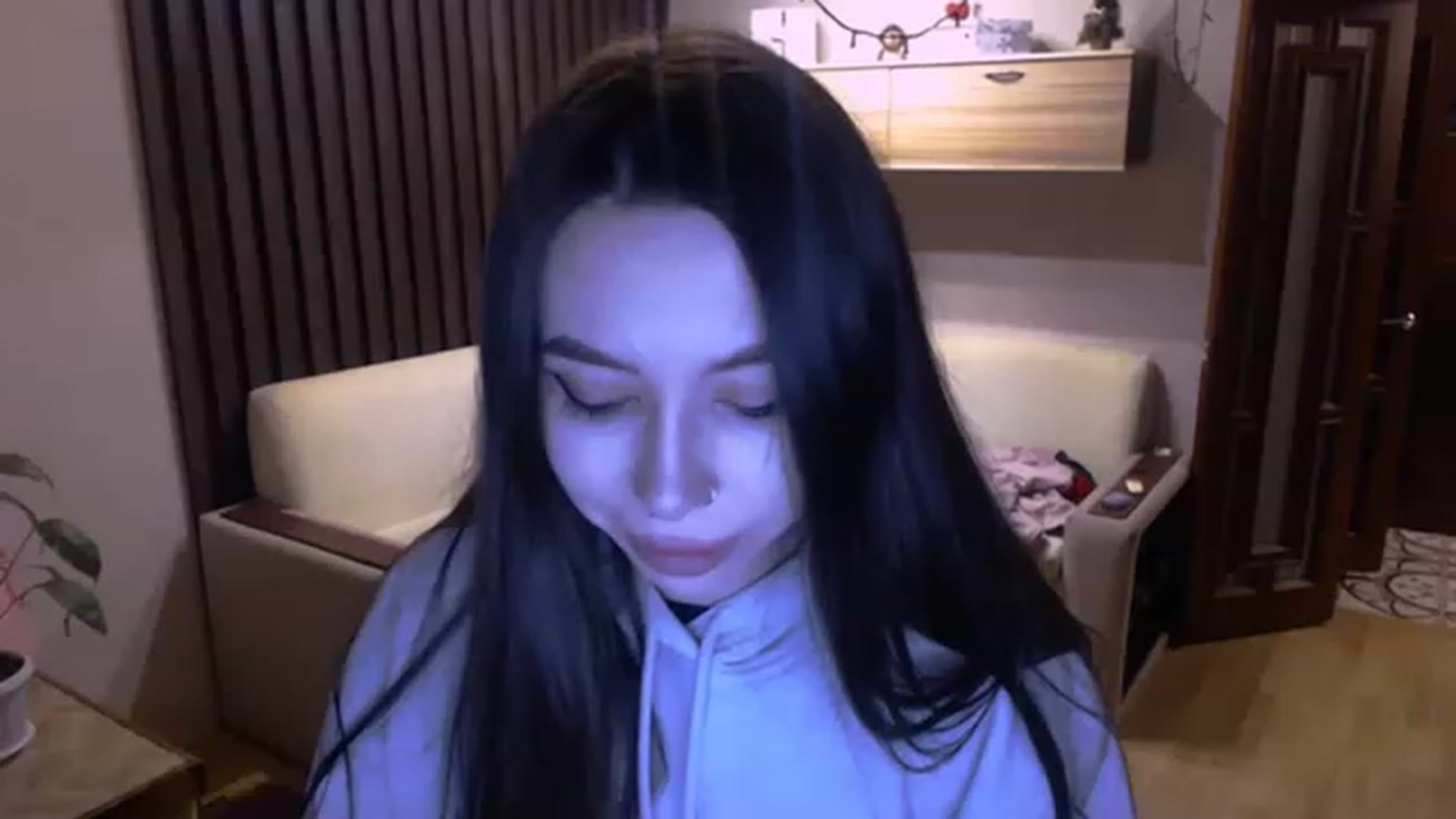 Gallery image thumbnail from SonyaKotik's myfreecams stream on, 01/25/2023, 18:31 image 3 of 20