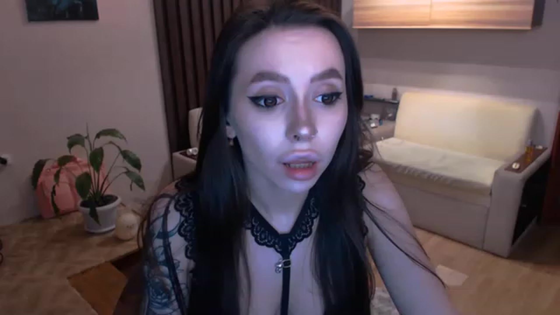 Gallery image thumbnail from SonyaKotik's myfreecams stream on, 01/29/2023, 17:15 image 10 of 20