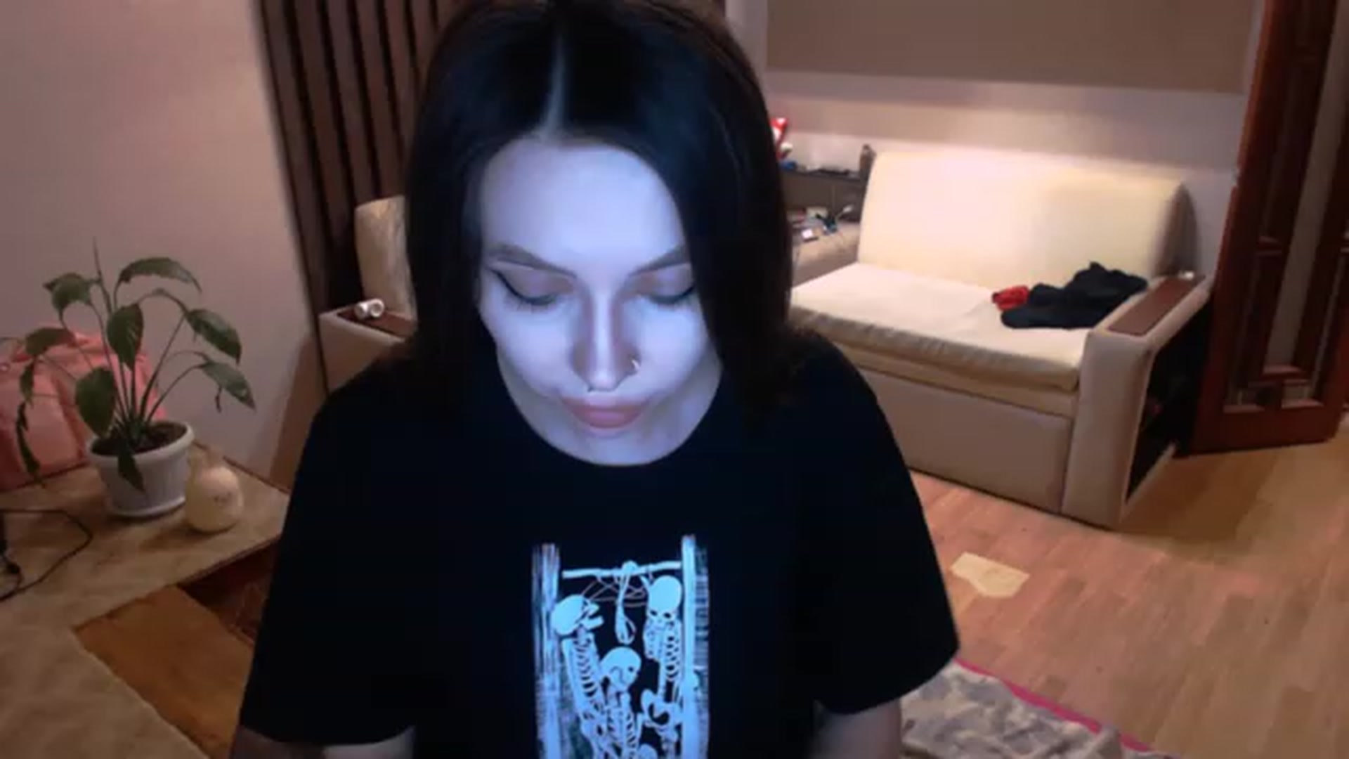 Gallery image thumbnail from SonyaKotik's myfreecams stream on, 01/30/2023, 18:10 image 10 of 20