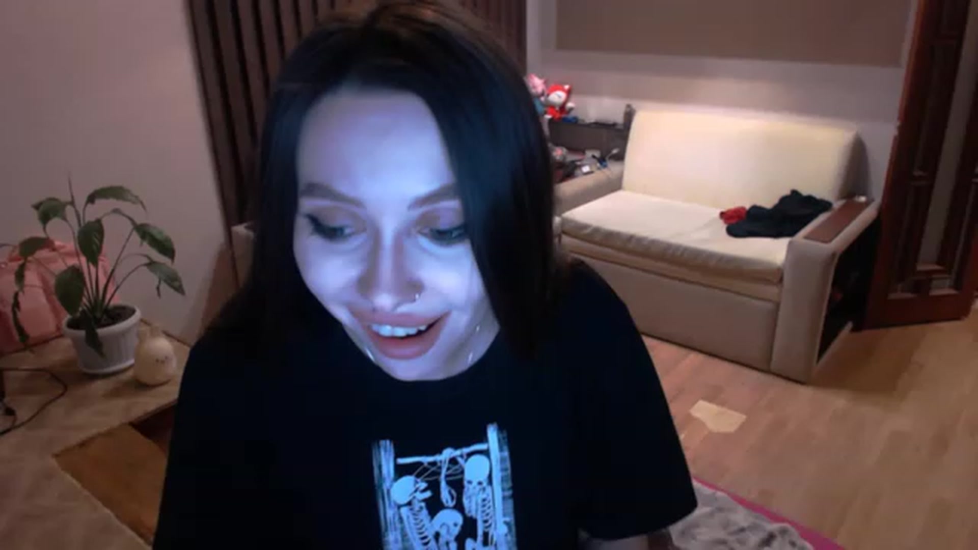Gallery image thumbnail from SonyaKotik's myfreecams stream on, 01/30/2023, 18:10 image 17 of 20