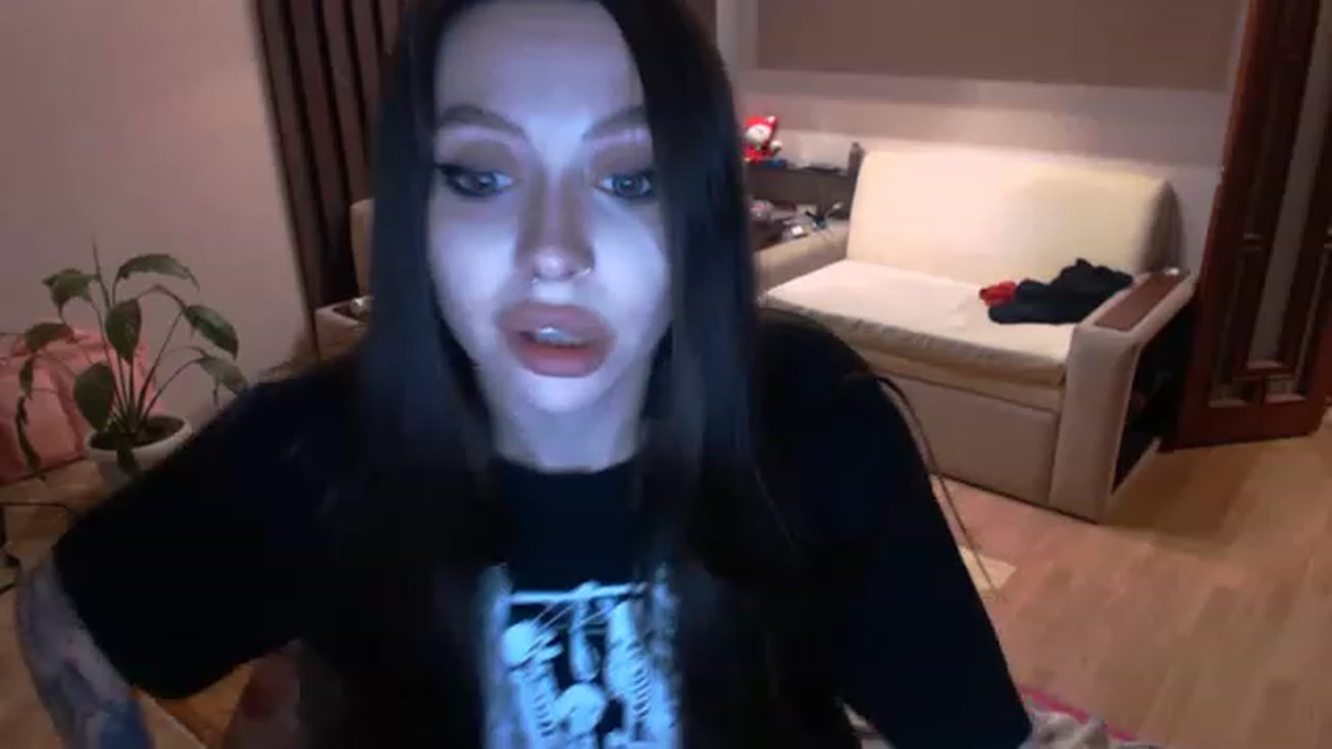Gallery image thumbnail from SonyaKotik's myfreecams stream on, 01/30/2023, 18:10 image 9 of 20