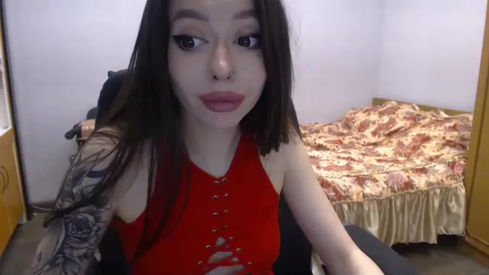 Gallery image thumbnail from SonyaKotik's myfreecams stream on, 02/02/2023, 16:06 image 2 of 20