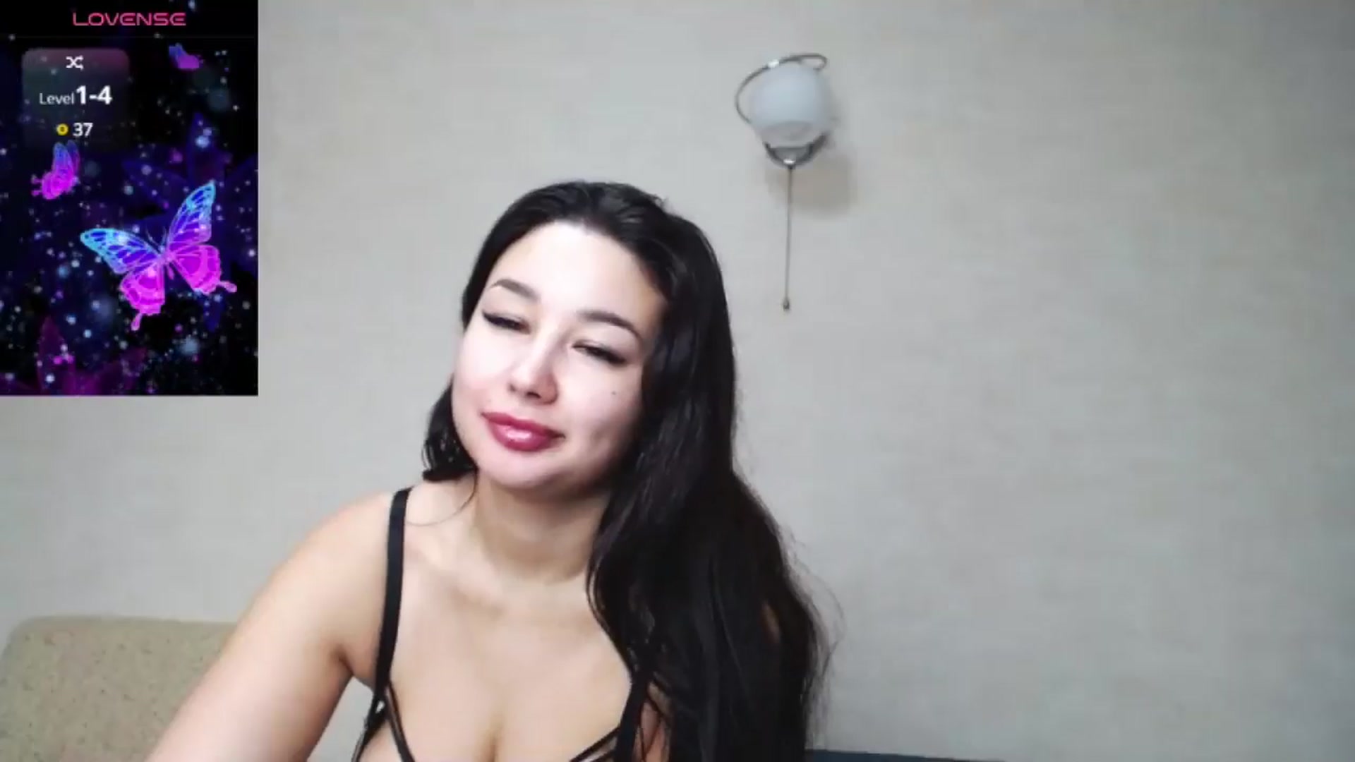 Gallery image thumbnail from SonyaLyn's myfreecams stream on, 11/03/2024, 20:37 image 17 of 20