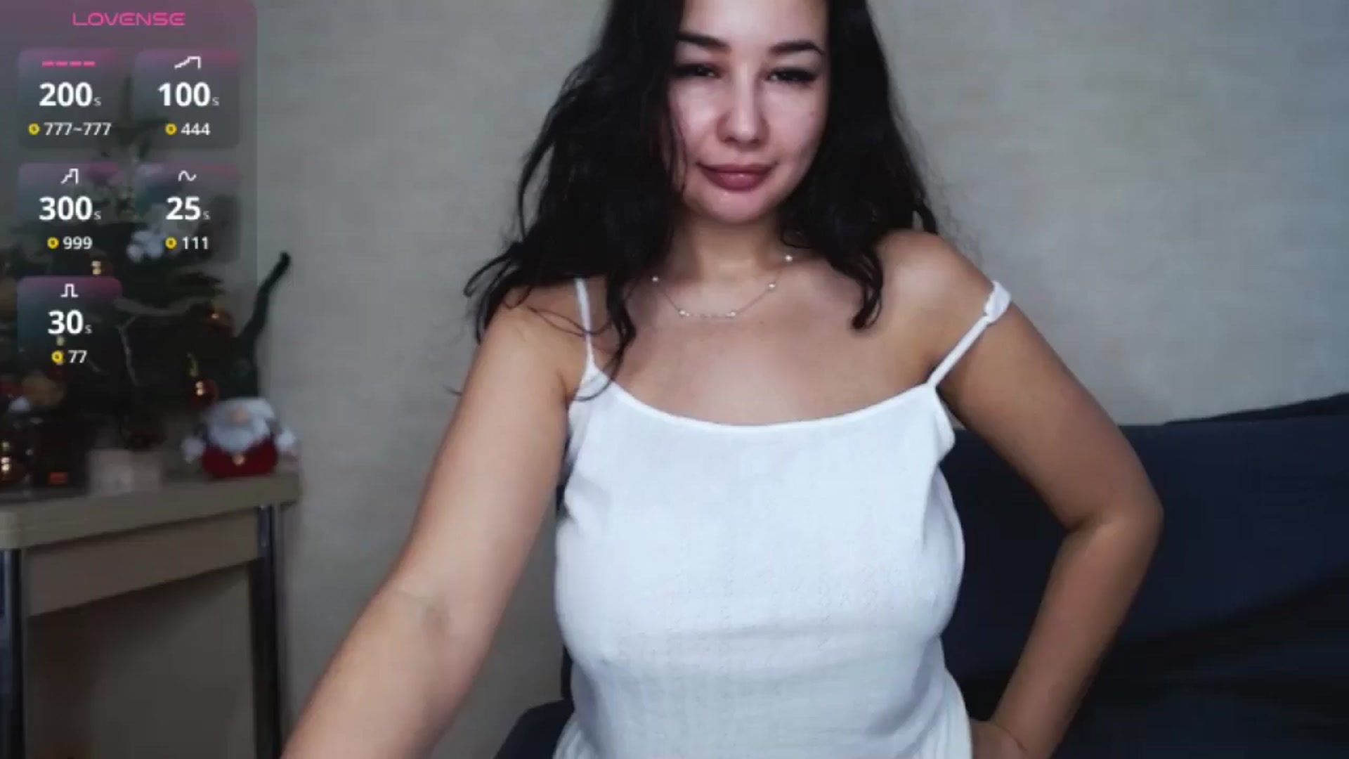 Gallery image thumbnail from SonyaLyn's myfreecams stream on, 12/19/2025, 06:03 image 8 of 20