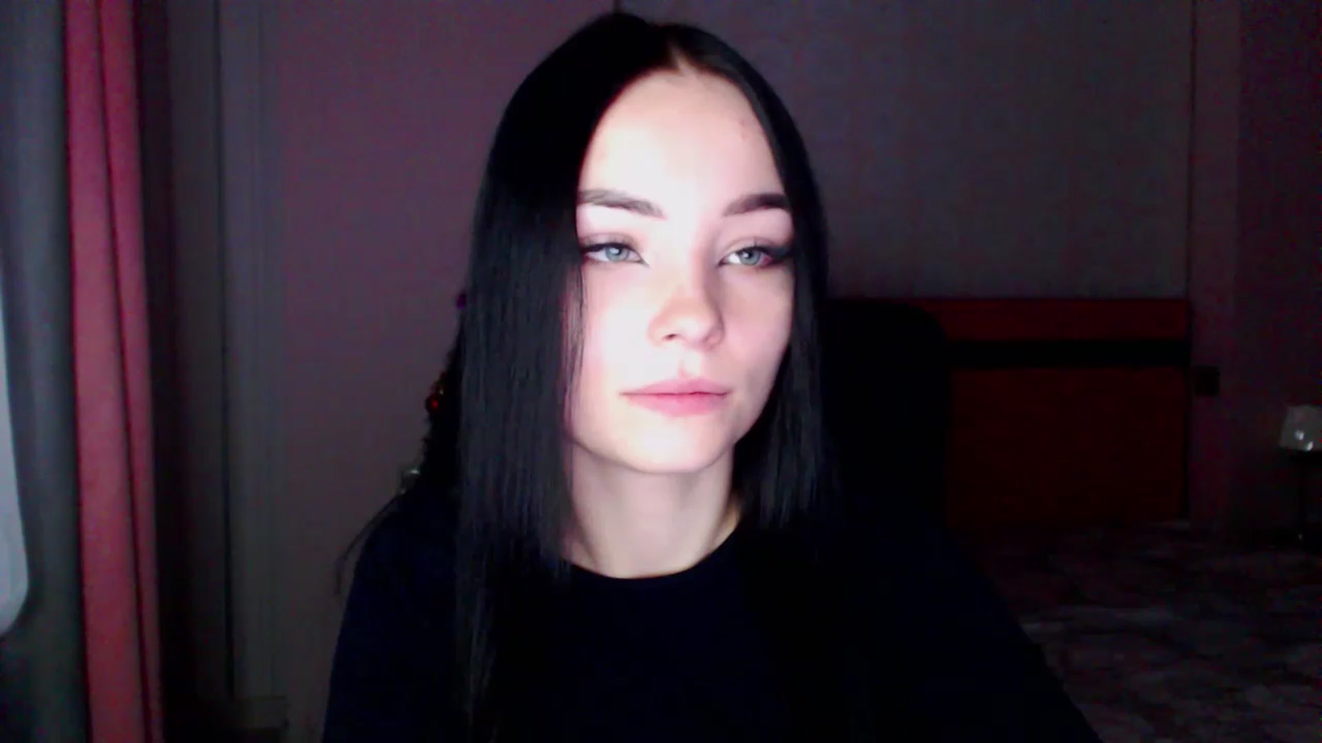 Gallery image thumbnail from SonyaOlsen's myfreecams stream on, 12/27/2022, 12:53 image 17 of 20
