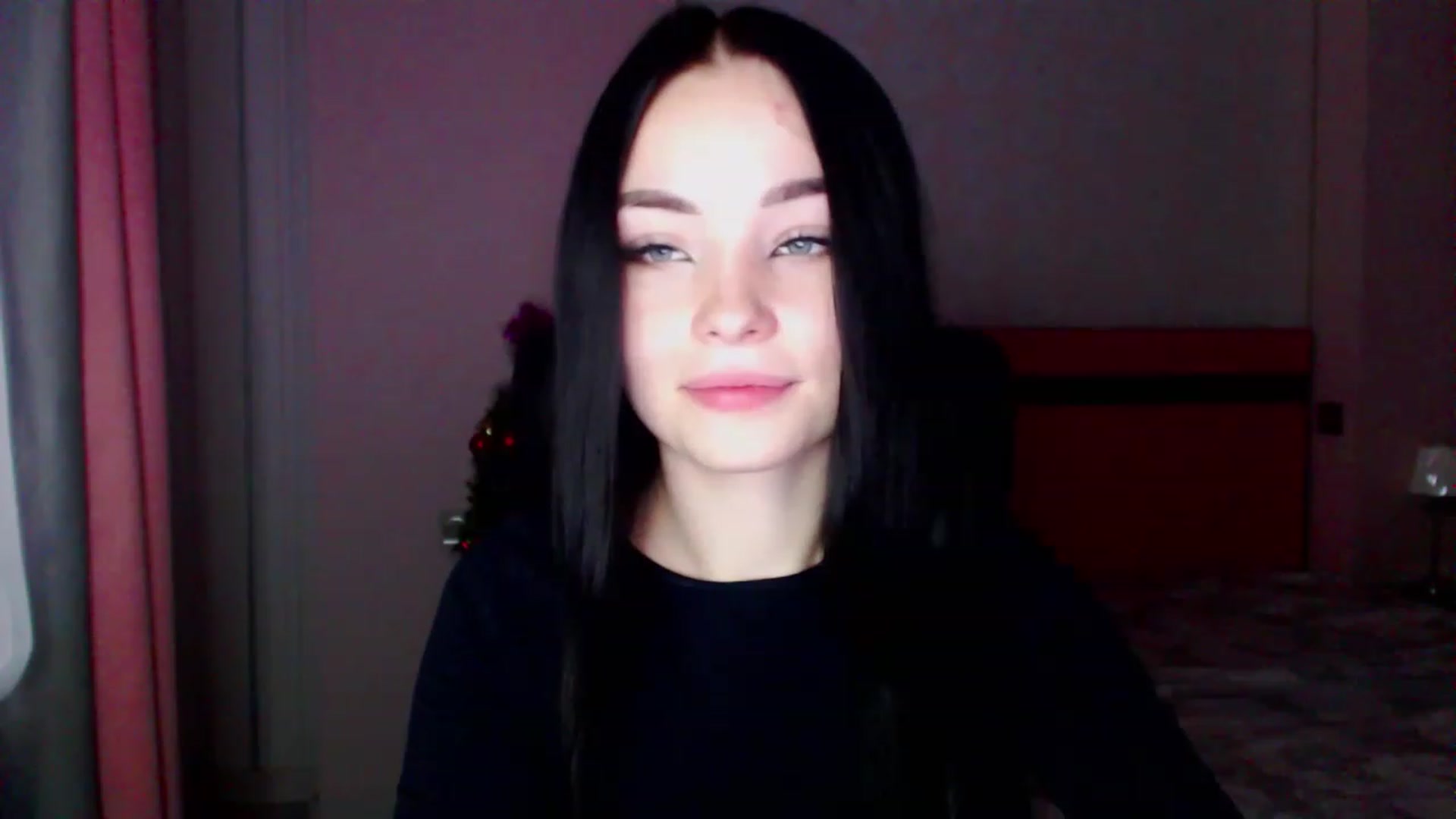 Gallery image thumbnail from SonyaOlsen's myfreecams stream on, 12/27/2022, 12:53 image 8 of 20
