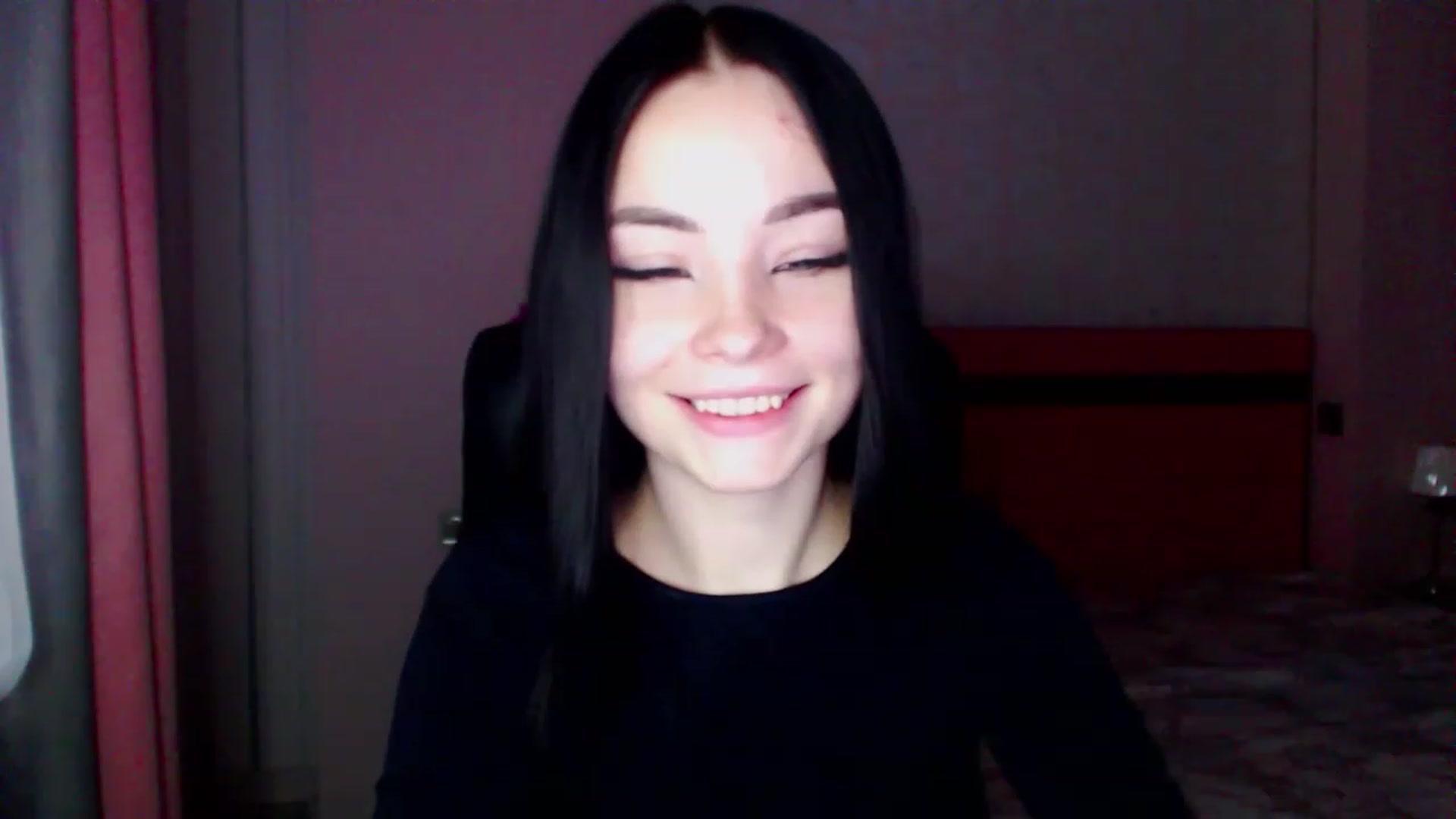Gallery image thumbnail from SonyaOlsen's myfreecams stream on, 12/27/2022, 12:53 image 7 of 20