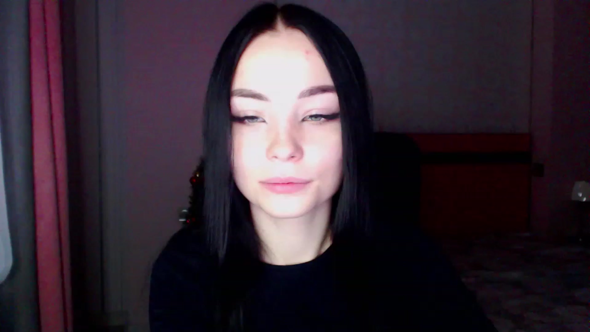 Gallery image thumbnail from SonyaOlsen's myfreecams stream on, 12/27/2022, 12:53 image 18 of 20