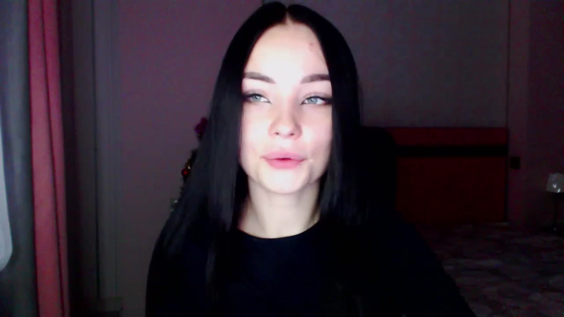 Gallery image thumbnail from SonyaOlsen's myfreecams stream on, 12/27/2022, 12:53 image 11 of 20