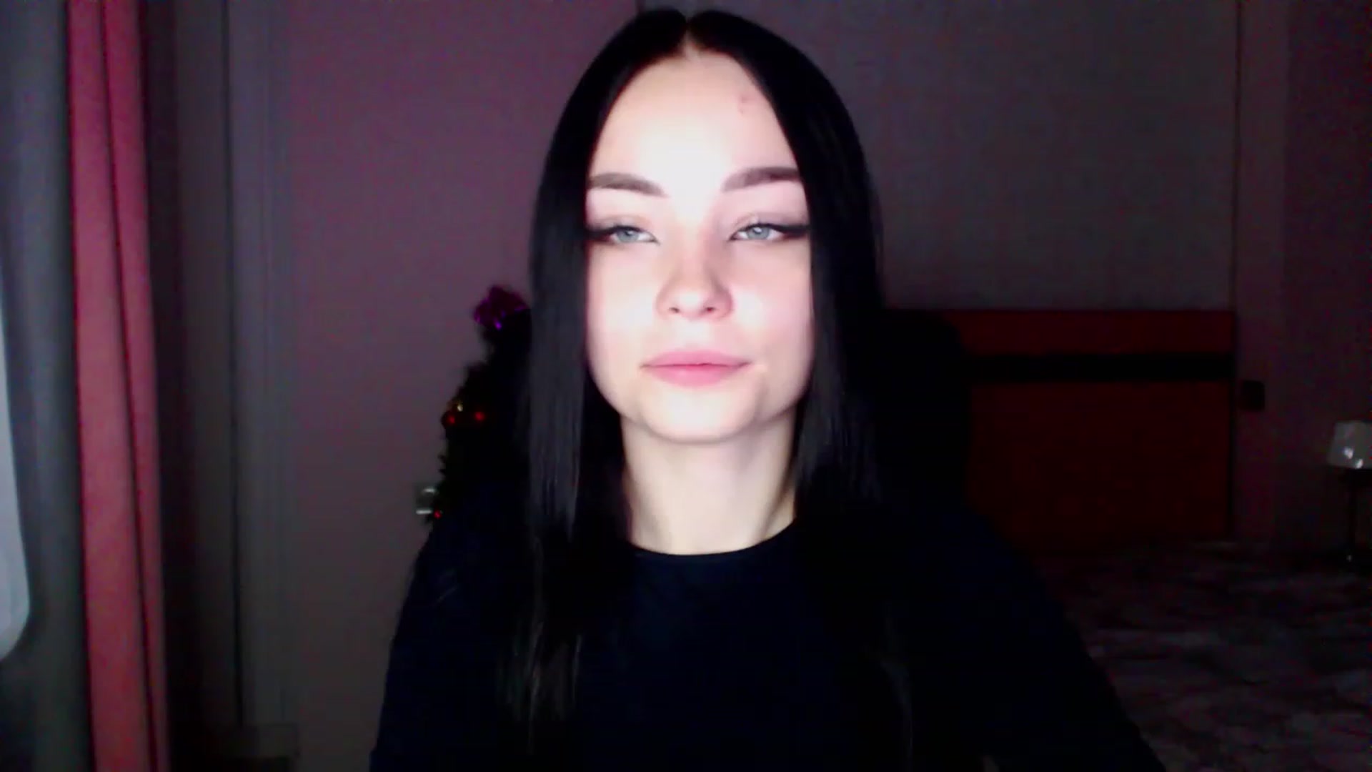 Gallery image thumbnail from SonyaOlsen's myfreecams stream on, 12/27/2022, 12:53 image 14 of 20