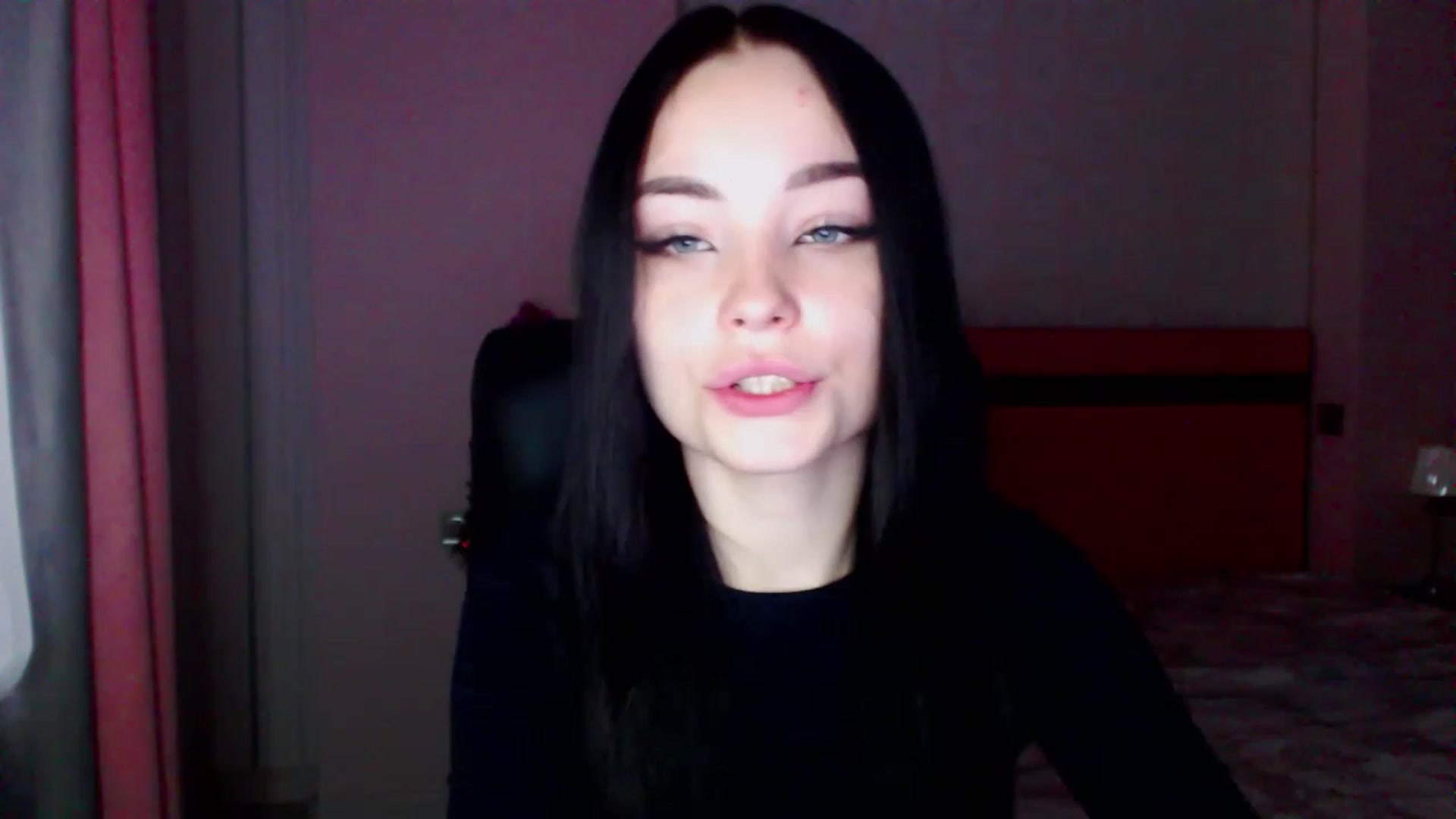 Gallery image thumbnail from SonyaOlsen's myfreecams stream on, 12/27/2022, 12:53 image 2 of 20