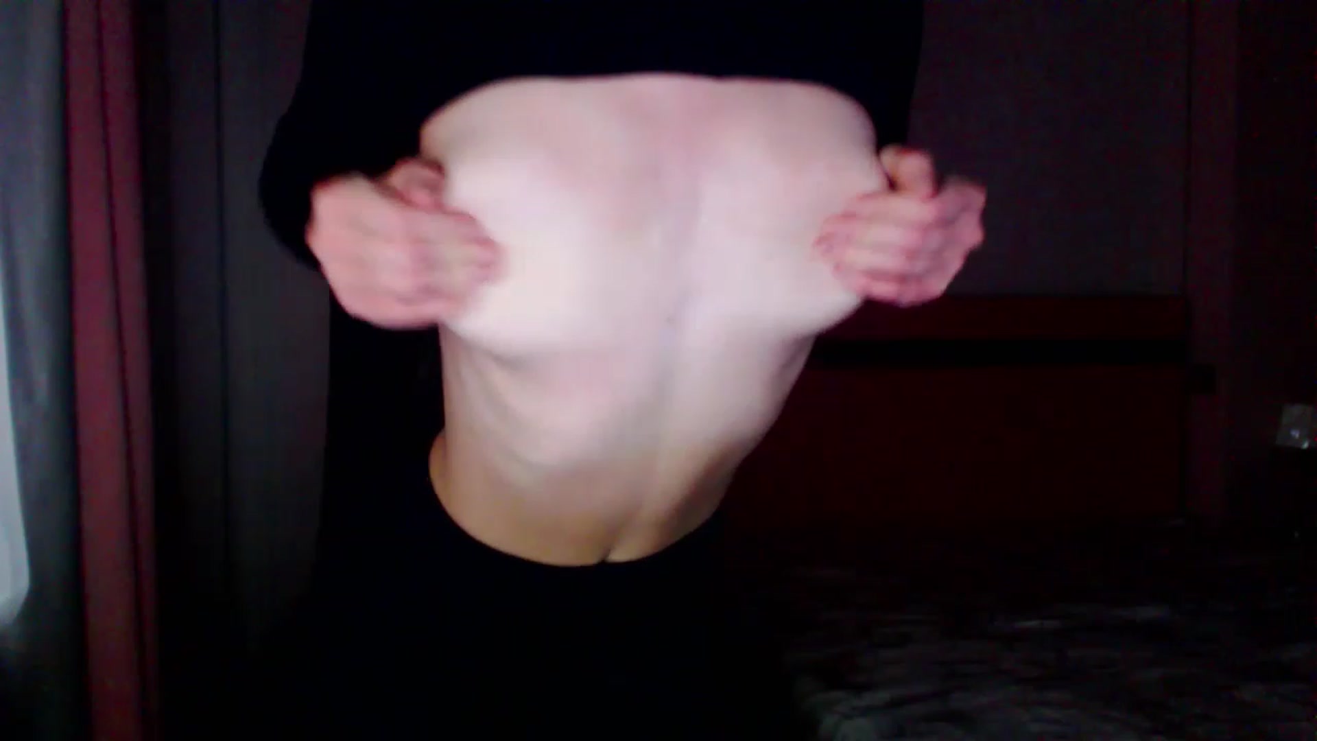 Gallery image thumbnail from SonyaOlsen's myfreecams stream on, 12/27/2022, 12:53 image 5 of 20
