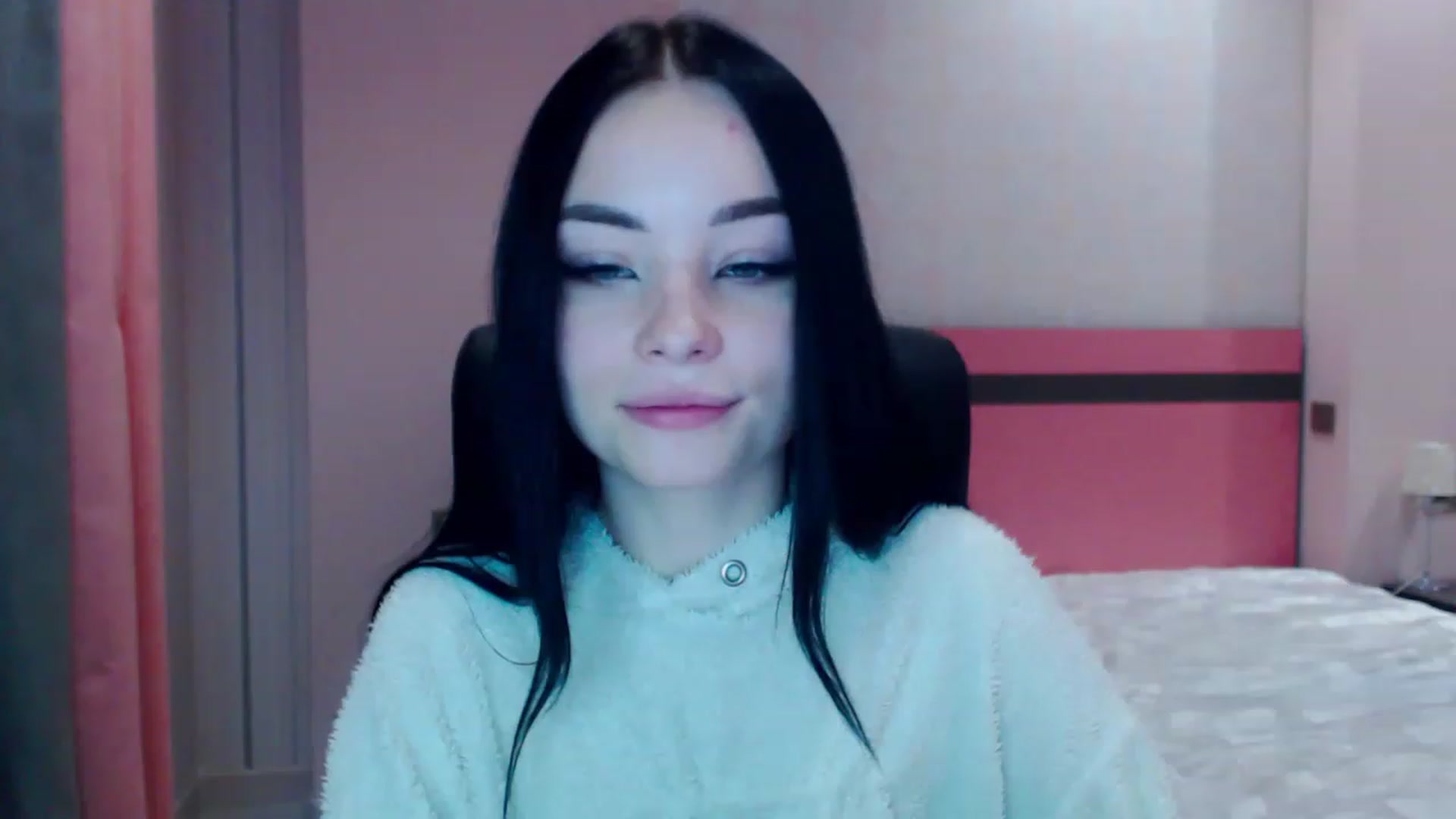 Gallery image thumbnail from SonyaOlsen's myfreecams stream on, 12/27/2022, 14:59 image 18 of 20