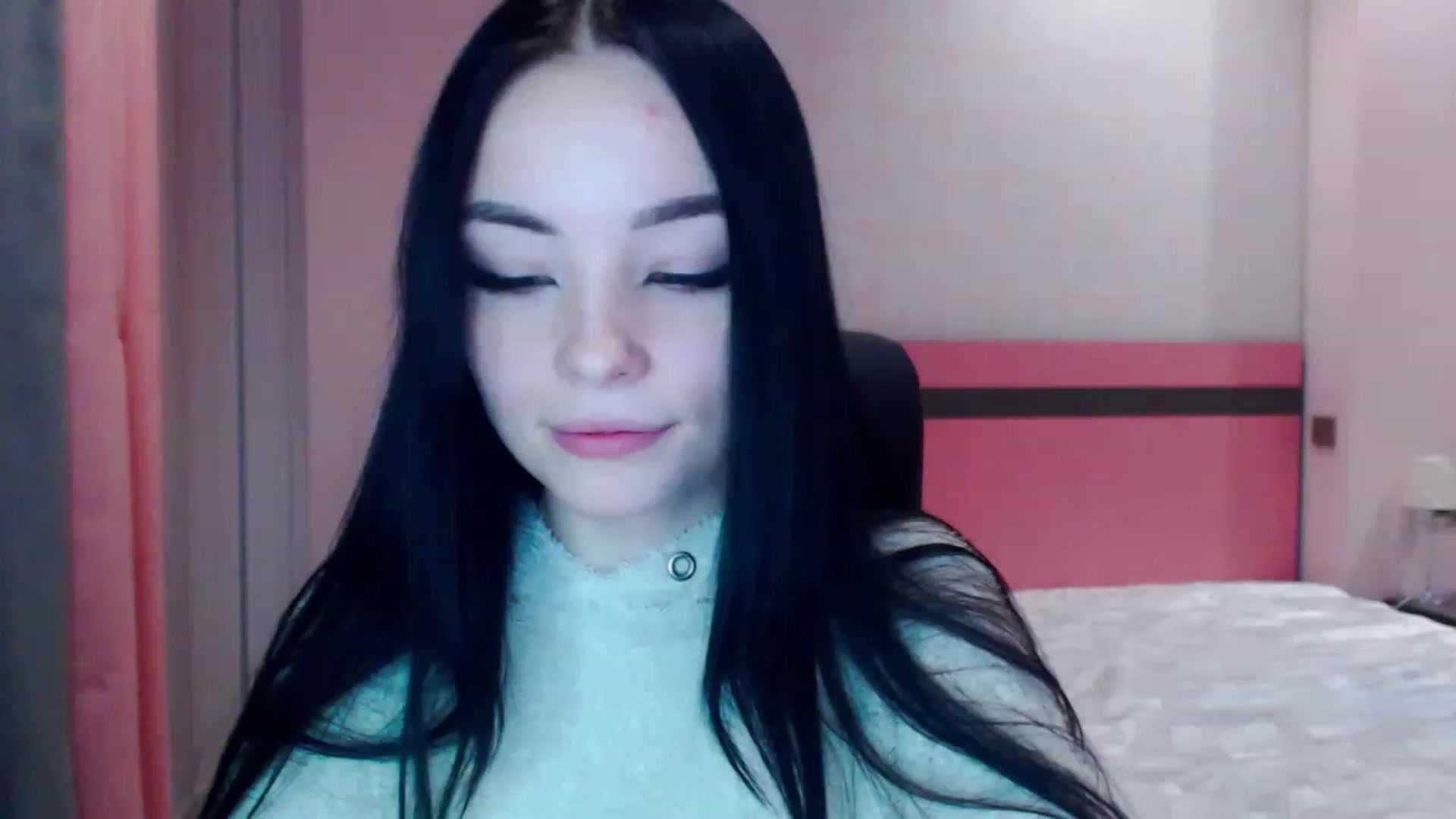 Gallery image thumbnail from SonyaOlsen's myfreecams stream on, 12/27/2022, 14:59 image 4 of 20