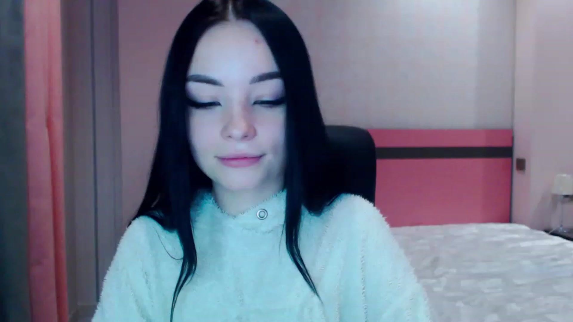 Gallery image thumbnail from SonyaOlsen's myfreecams stream on, 12/27/2022, 14:59 image 20 of 20