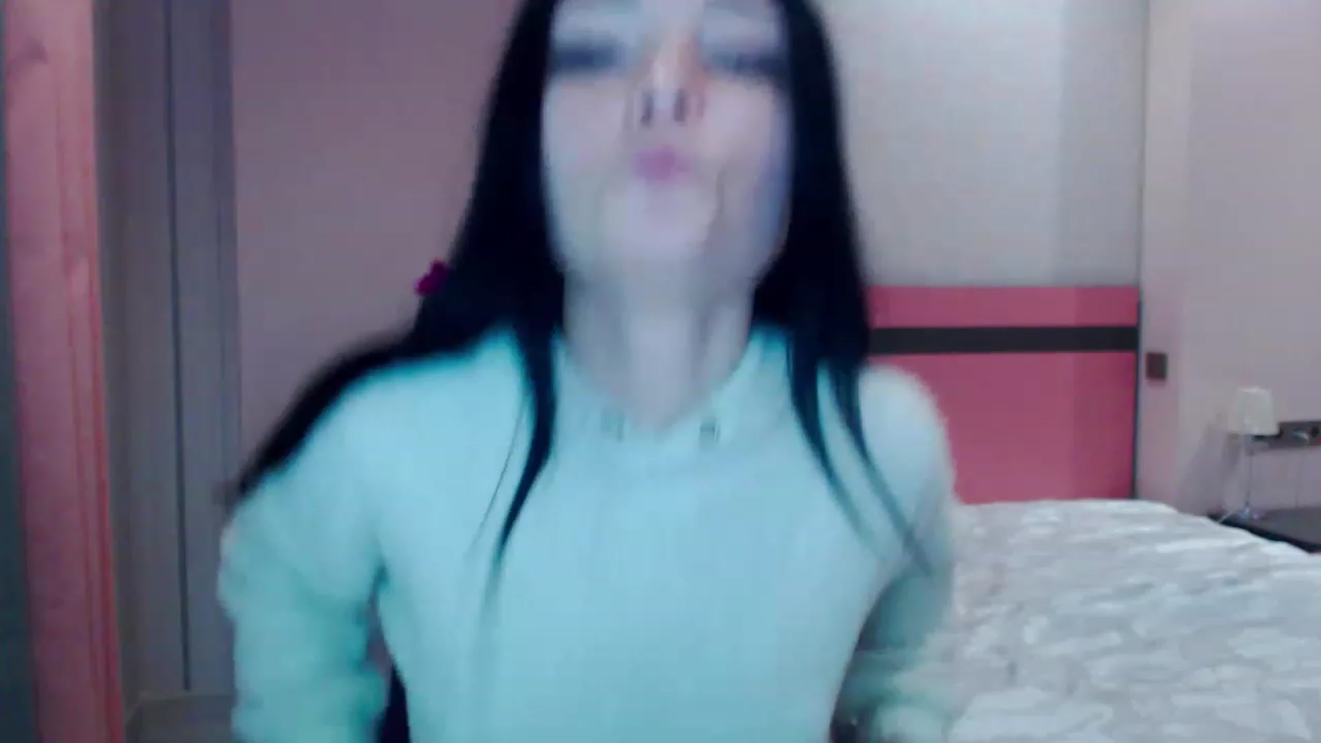 Gallery image thumbnail from SonyaOlsen's myfreecams stream on, 12/27/2022, 17:55 image 1 of 20