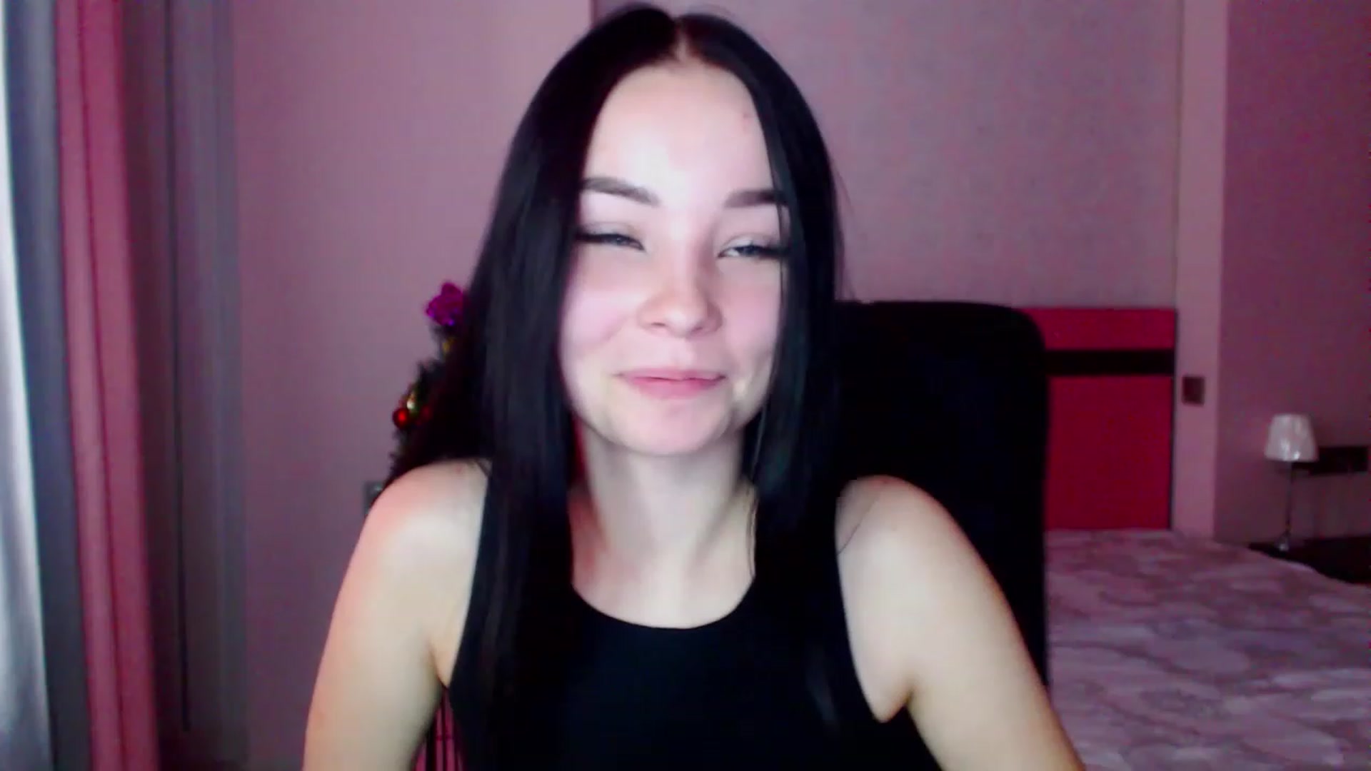 Gallery image thumbnail from SonyaOlsen's myfreecams stream on, 12/28/2022, 08:10 image 16 of 20