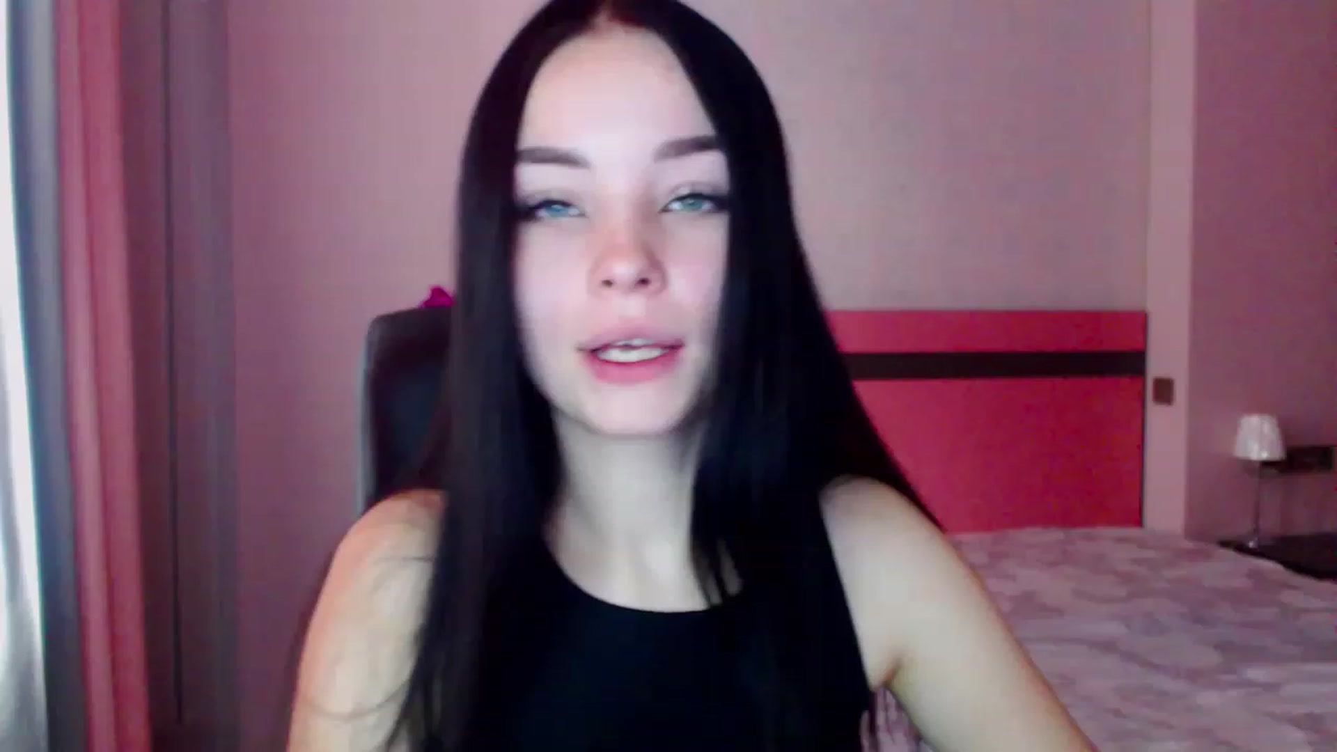 Gallery image thumbnail from SonyaOlsen's myfreecams stream on, 12/28/2022, 08:10 image 3 of 20