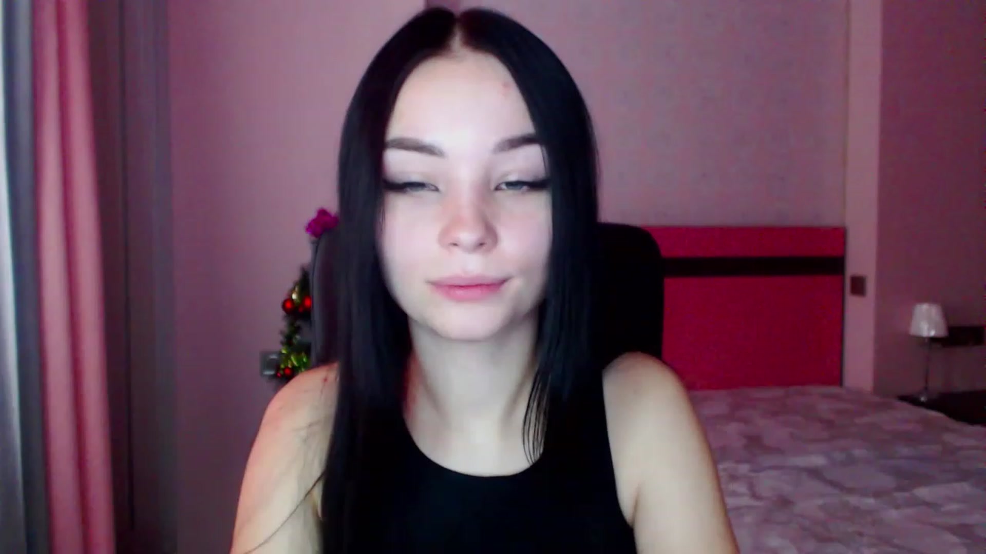 Gallery image thumbnail from SonyaOlsen's myfreecams stream on, 12/28/2022, 09:04 image 13 of 20